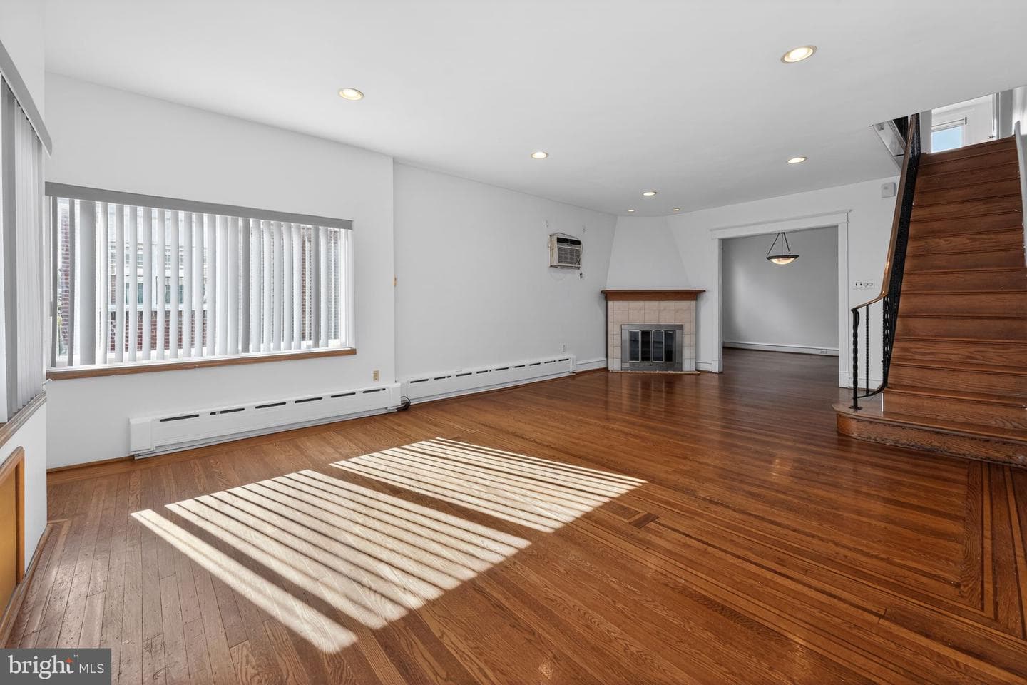 165 W Albemarle Avenue photo 6