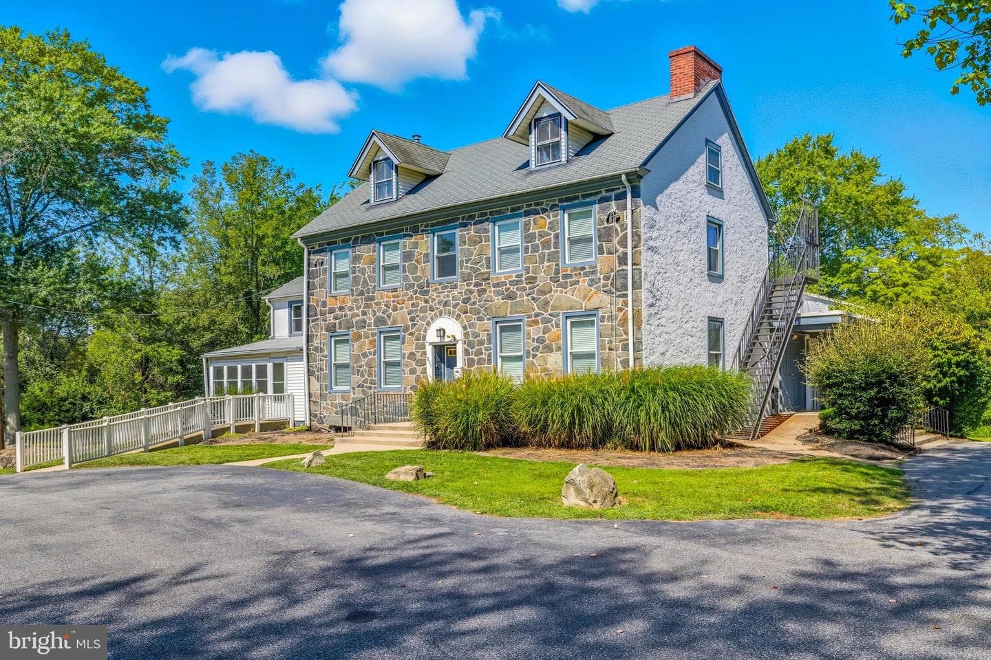 1834 Meetinghouse Road #1458 photo 2