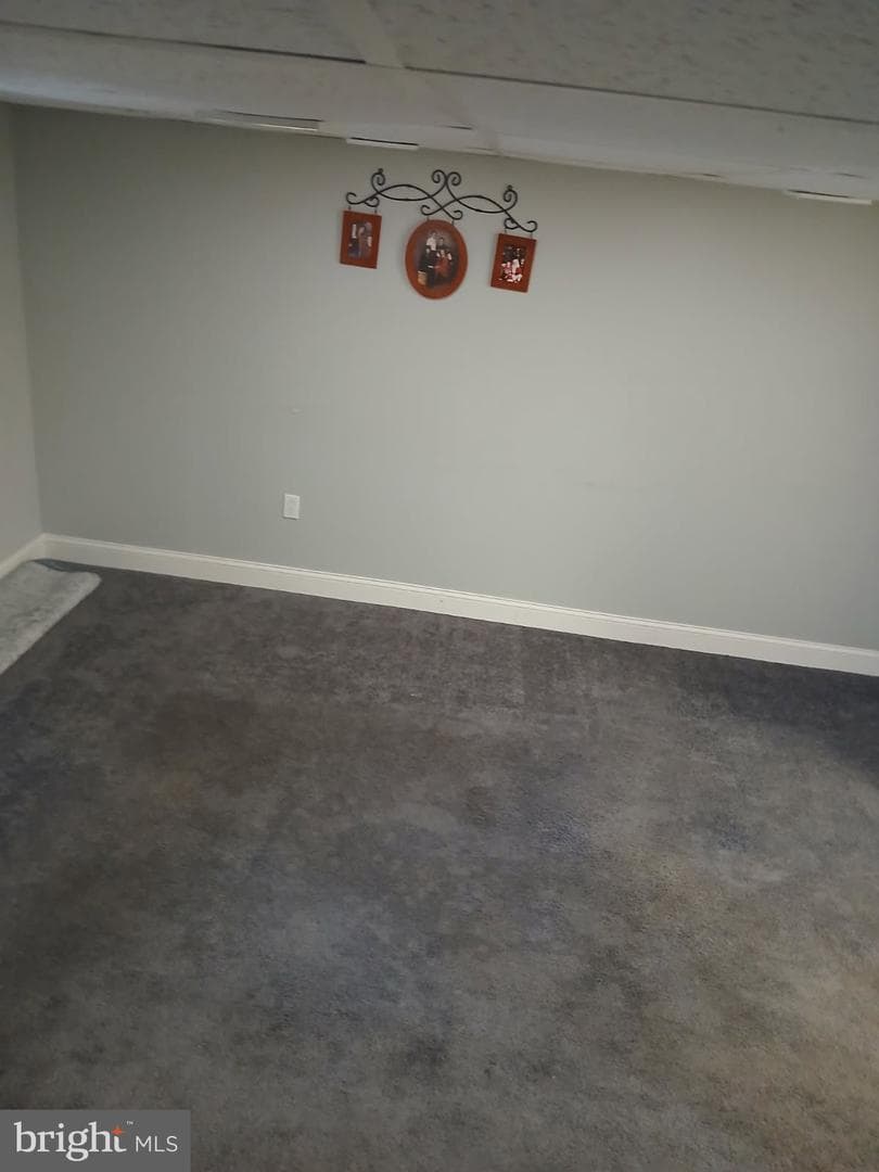 325 Westpark Lane photo 24