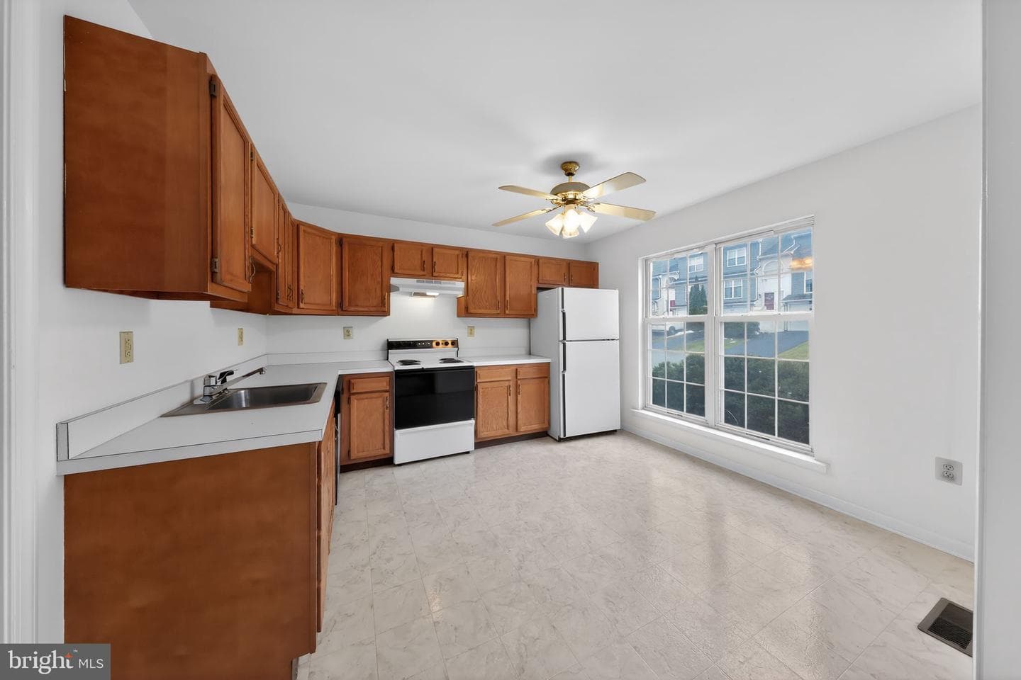 189 Moria Place #189 photo 16