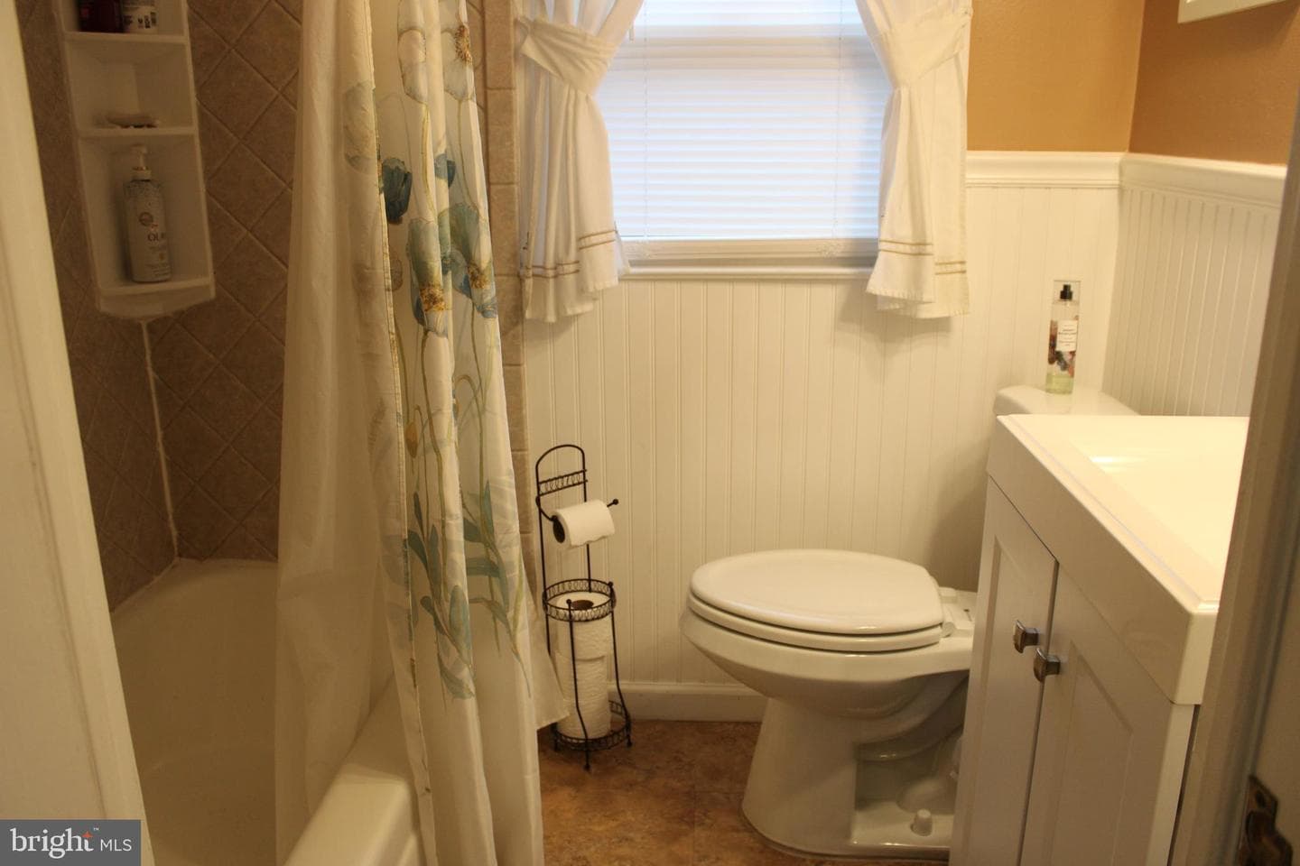542 Michell Street photo 19