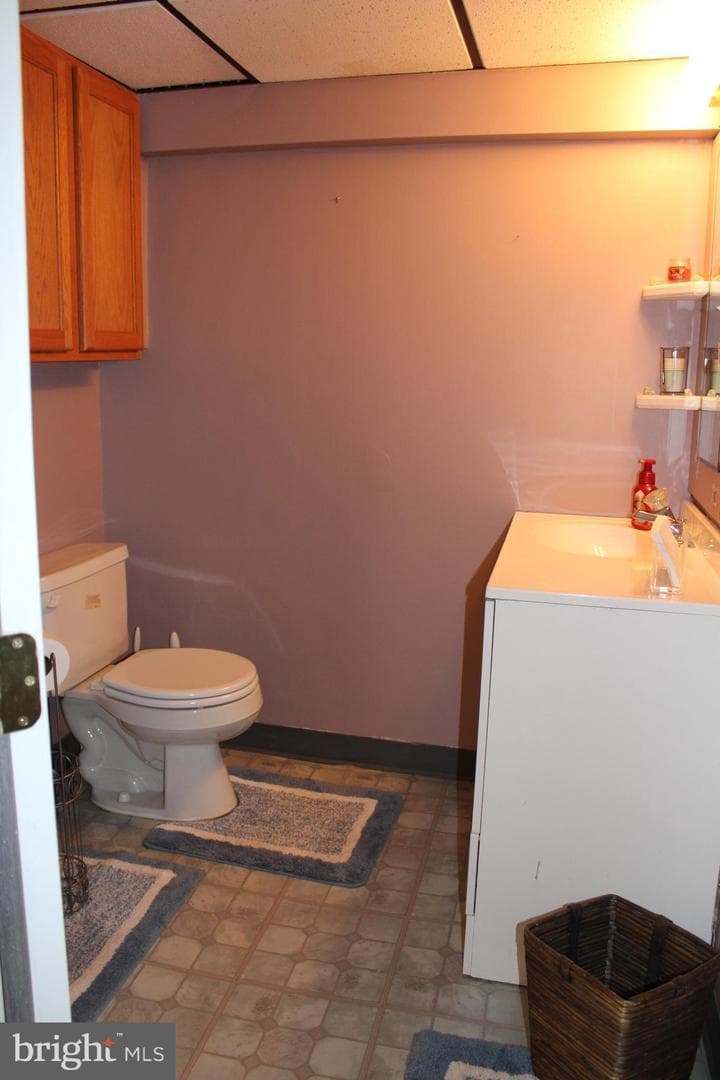 542 Michell Street photo 23