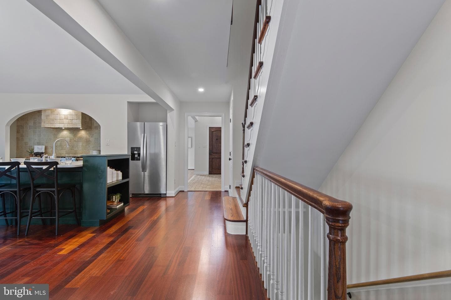 525 N Swarthmore Avenue photo 13