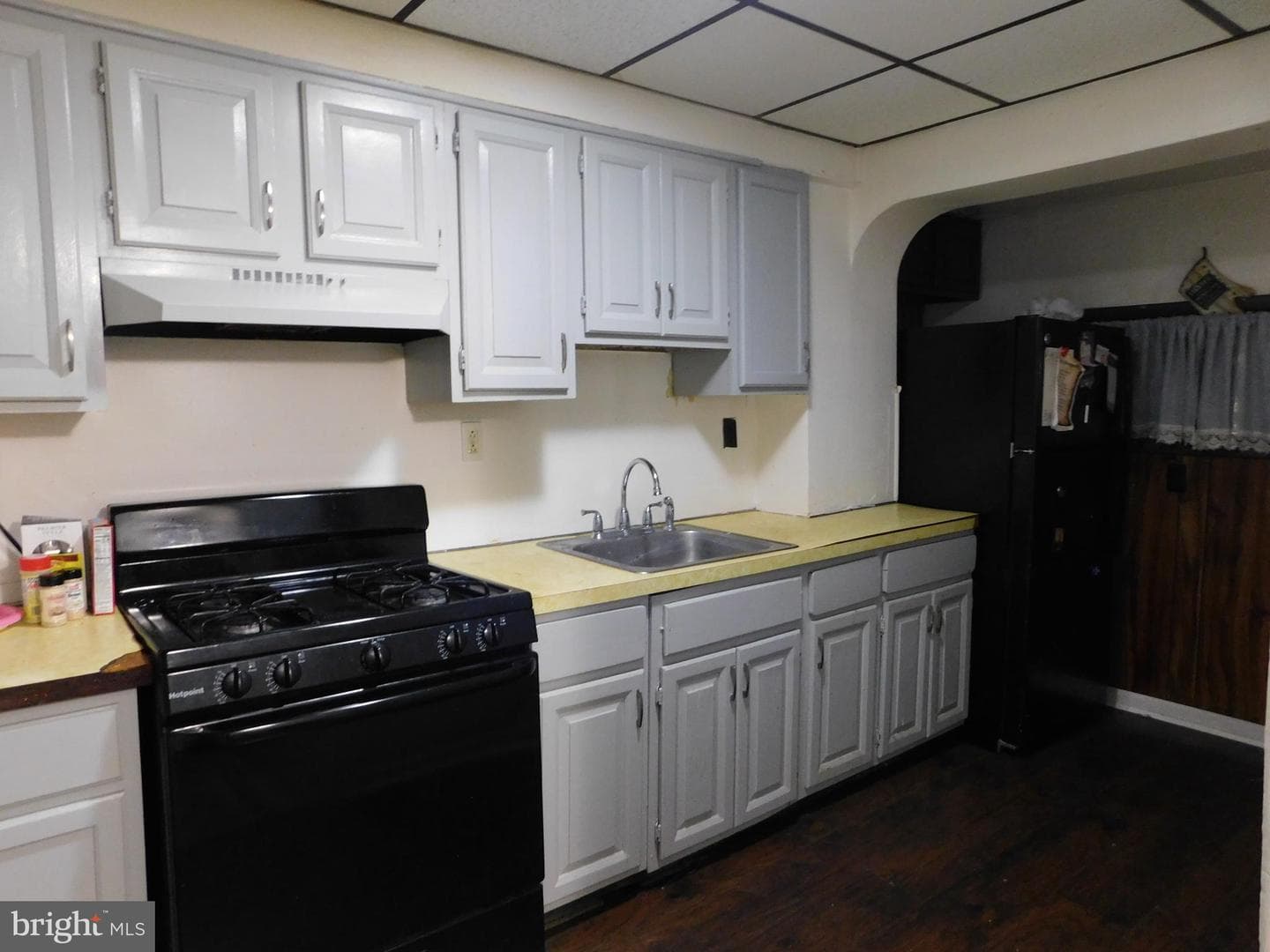 1202 Morton Avenue photo 10