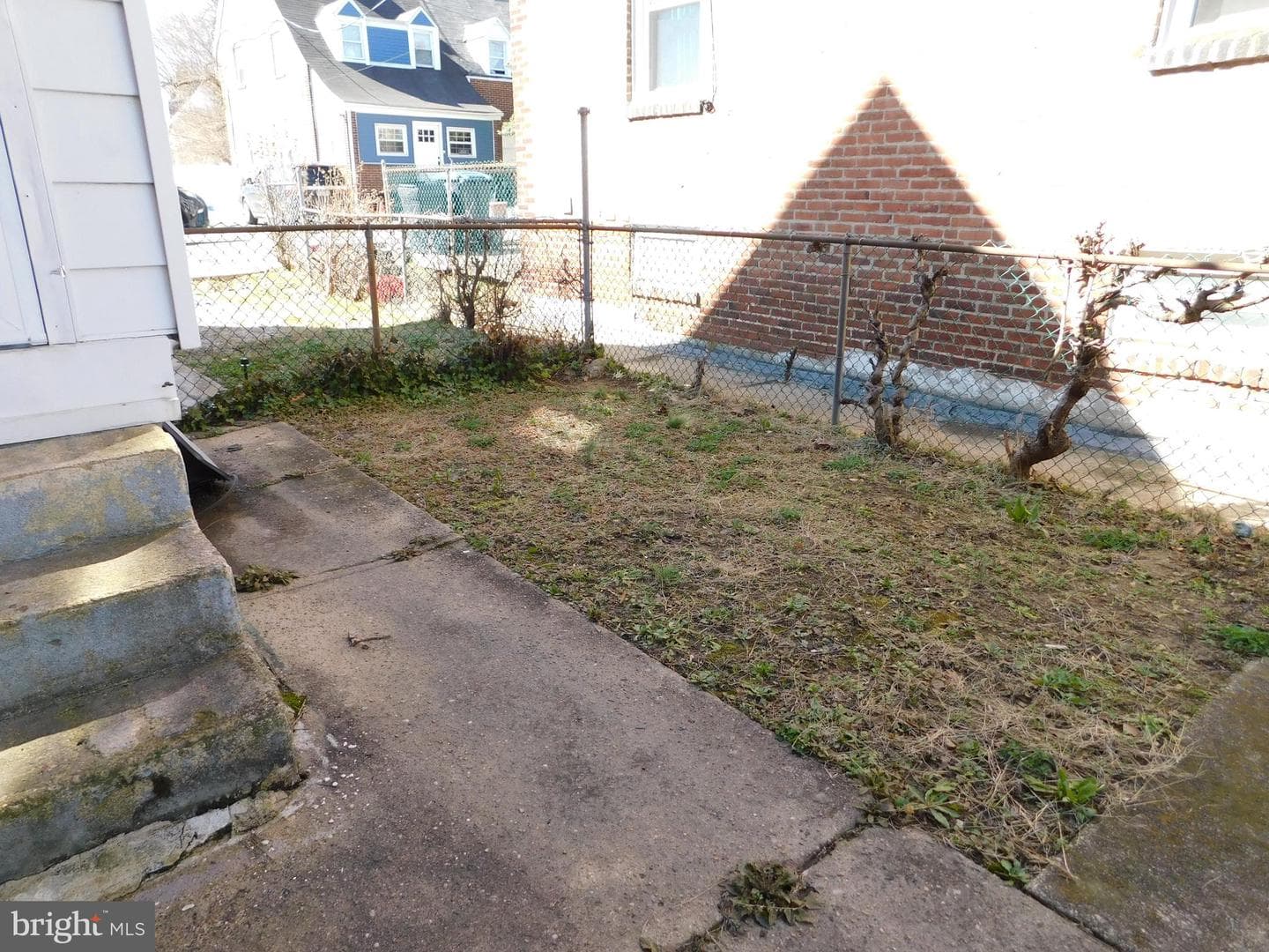 1202 Morton Avenue photo 27