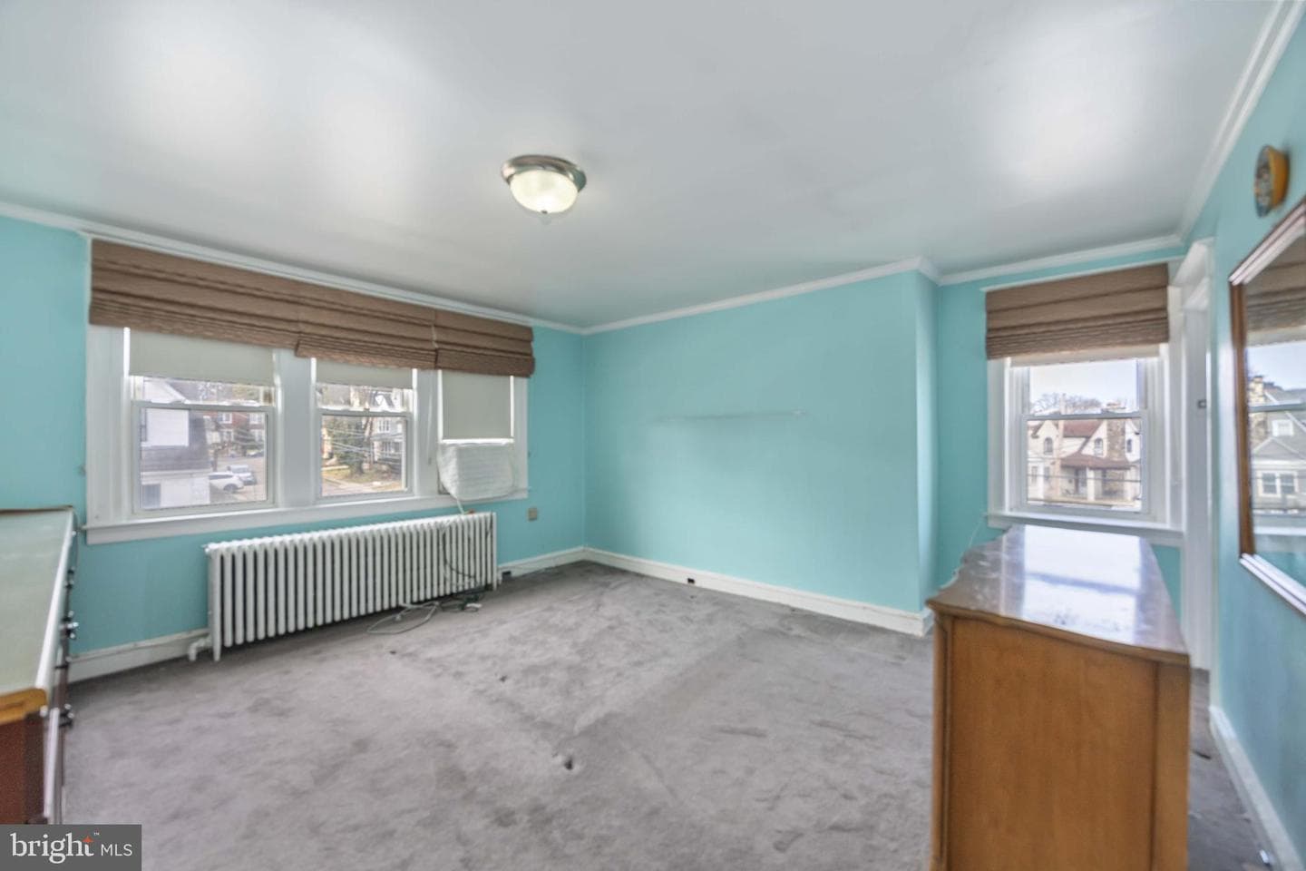 537 Elm Avenue photo 23