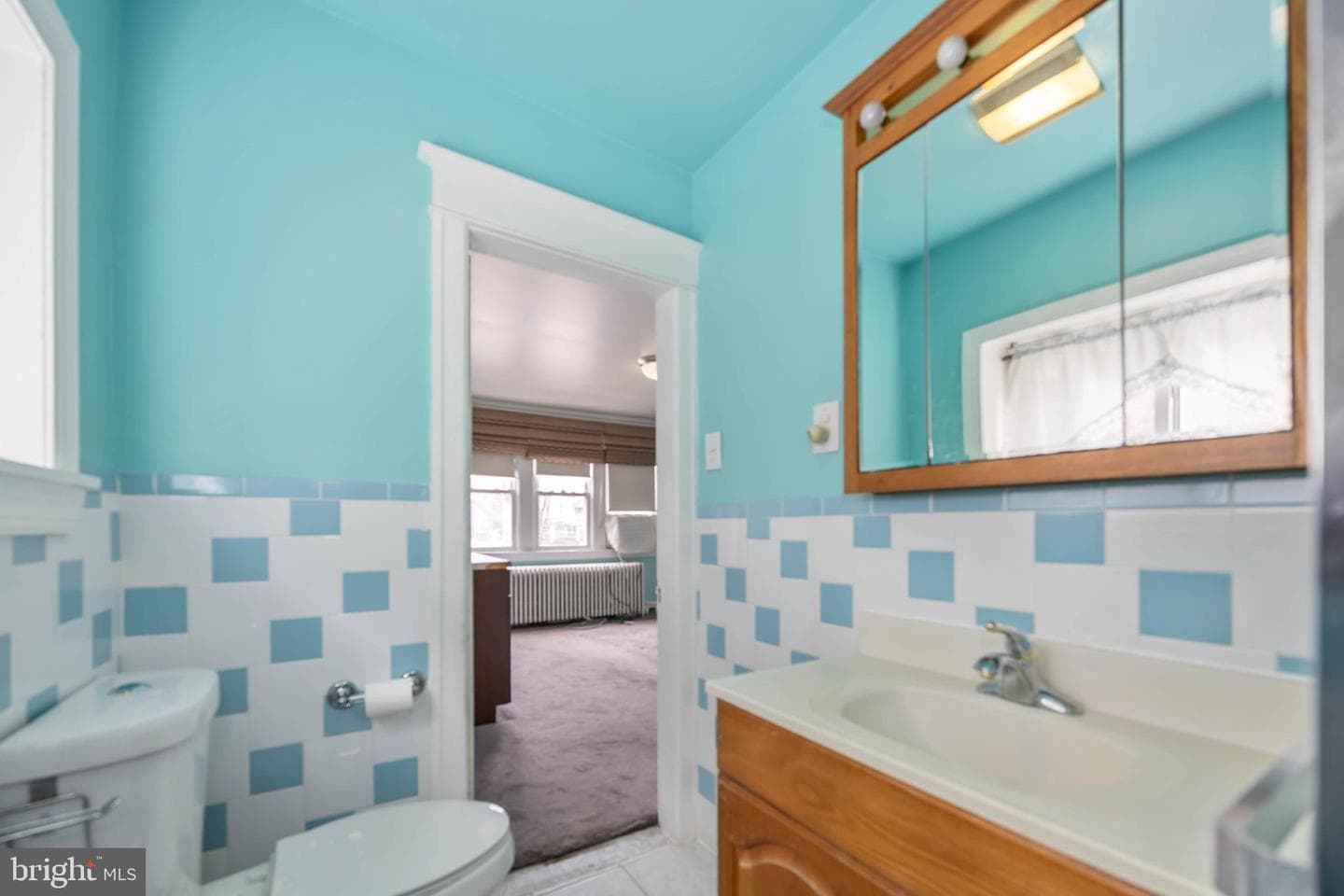 537 Elm Avenue photo 24
