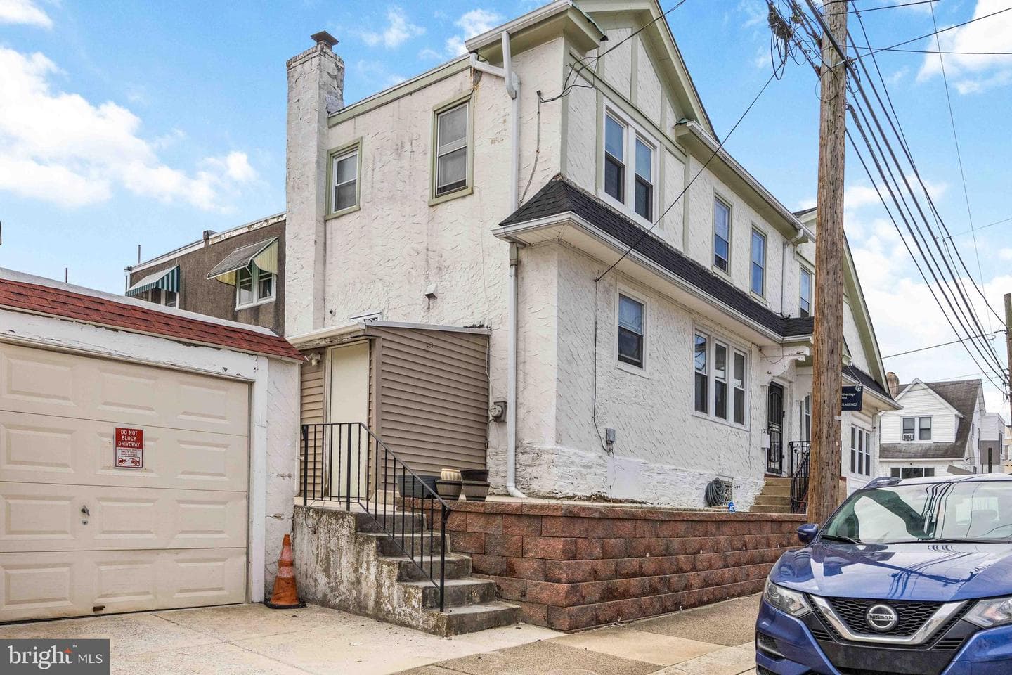 537 Elm Avenue photo 29
