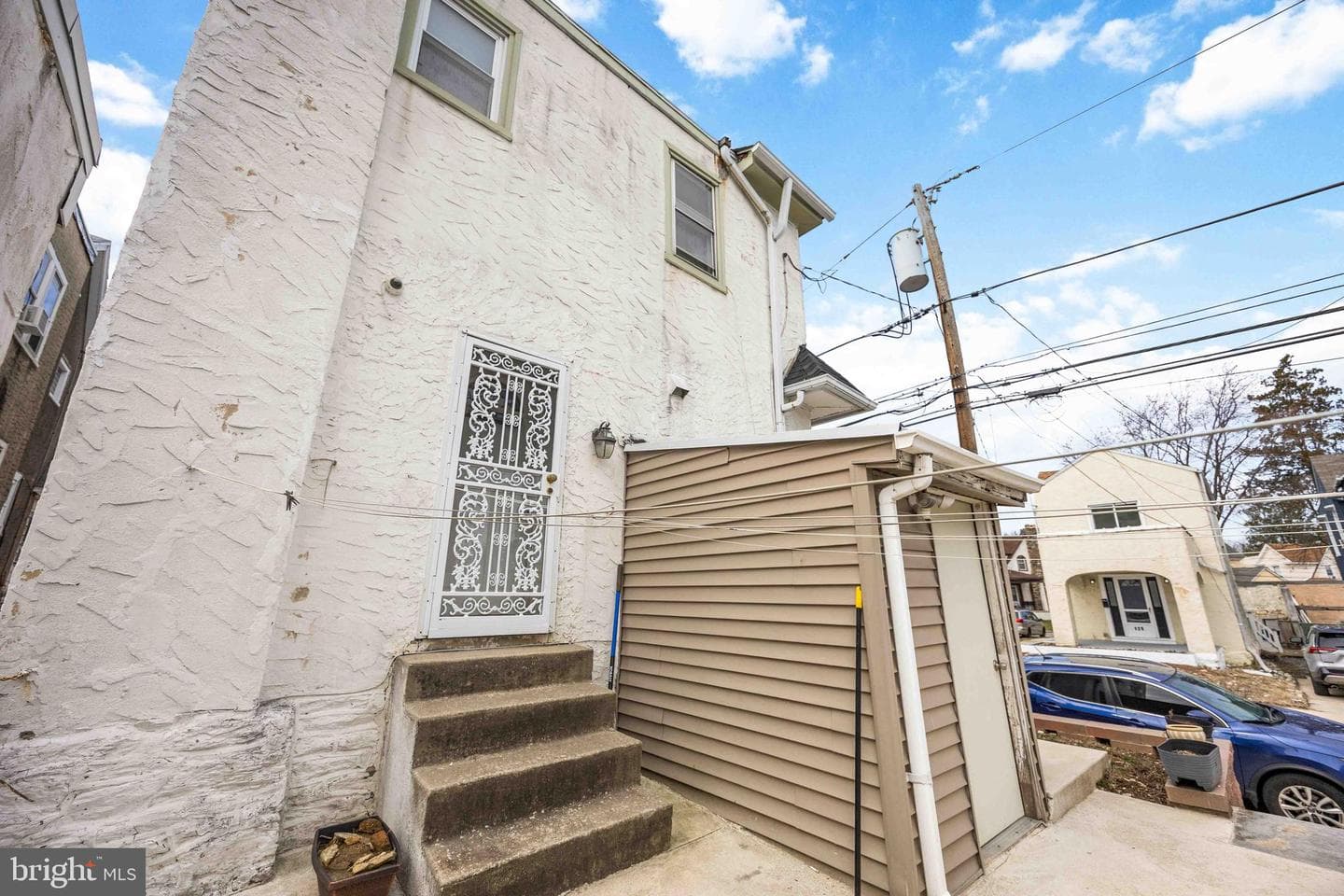 537 Elm Avenue photo 30