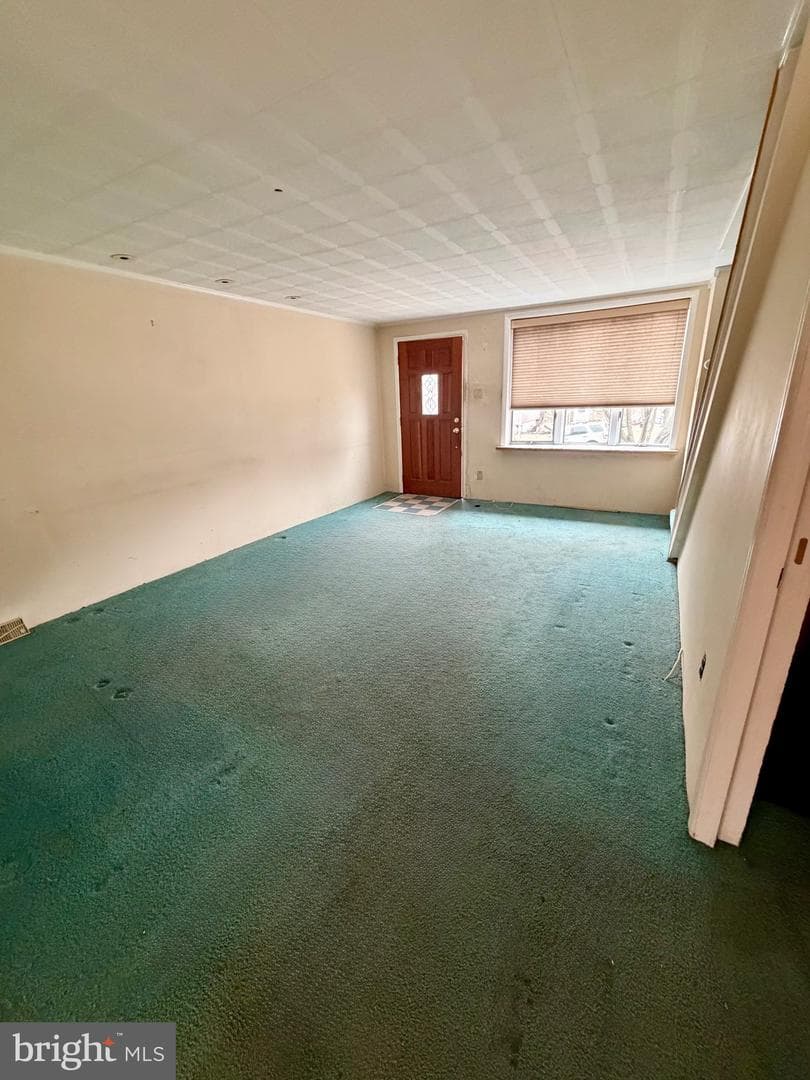 868 Fairfax Road photo 4