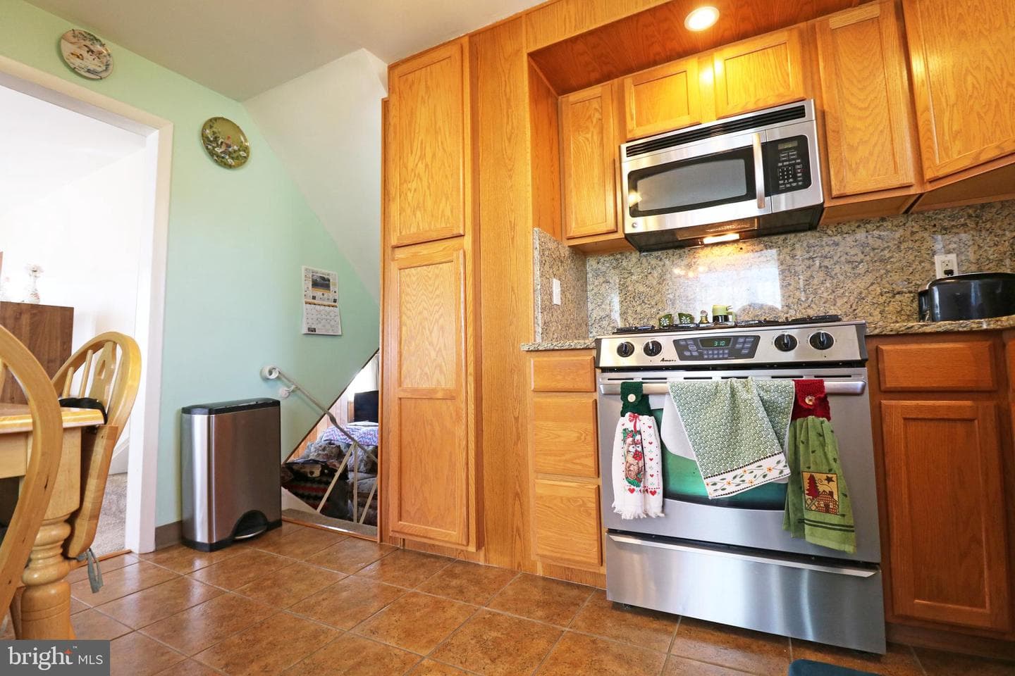 716 Cambridge Road photo 13