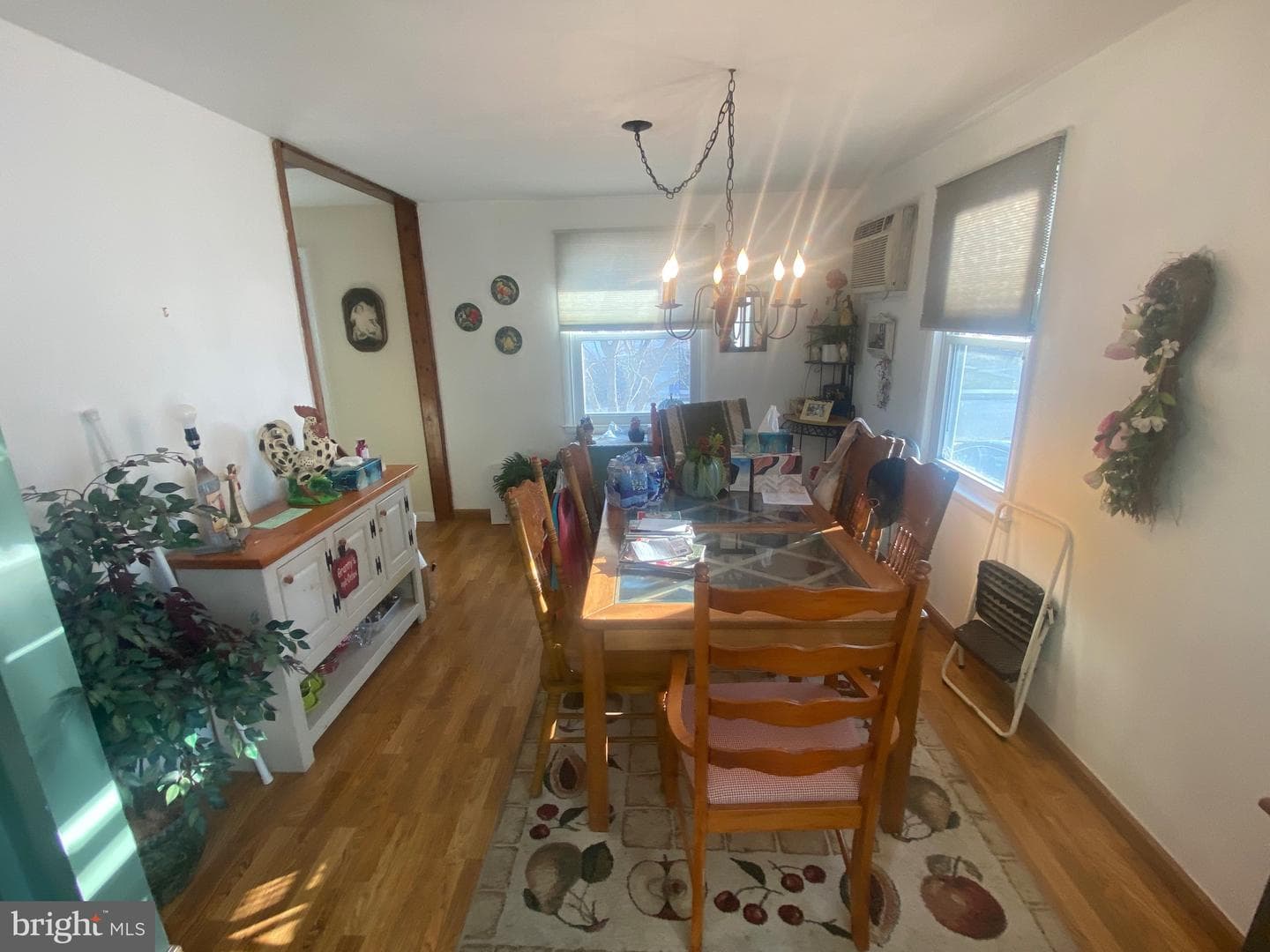 219 Fernwood Avenue photo 4
