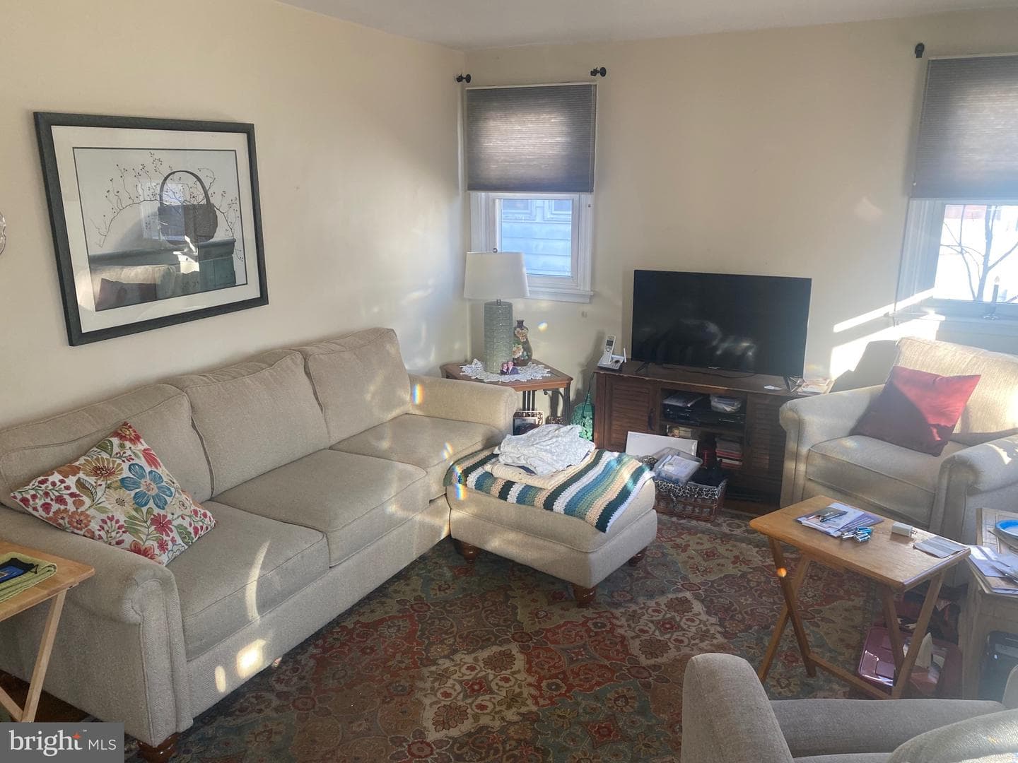 219 Fernwood Avenue photo 5