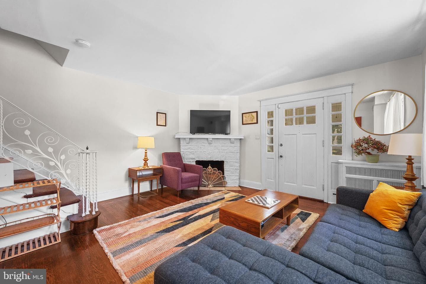 2463 Eldon Avenue photo 10
