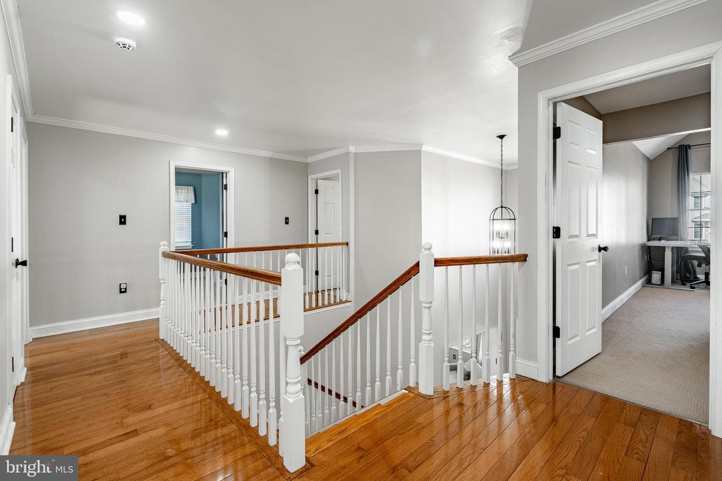 107 Luzak Street photo 26