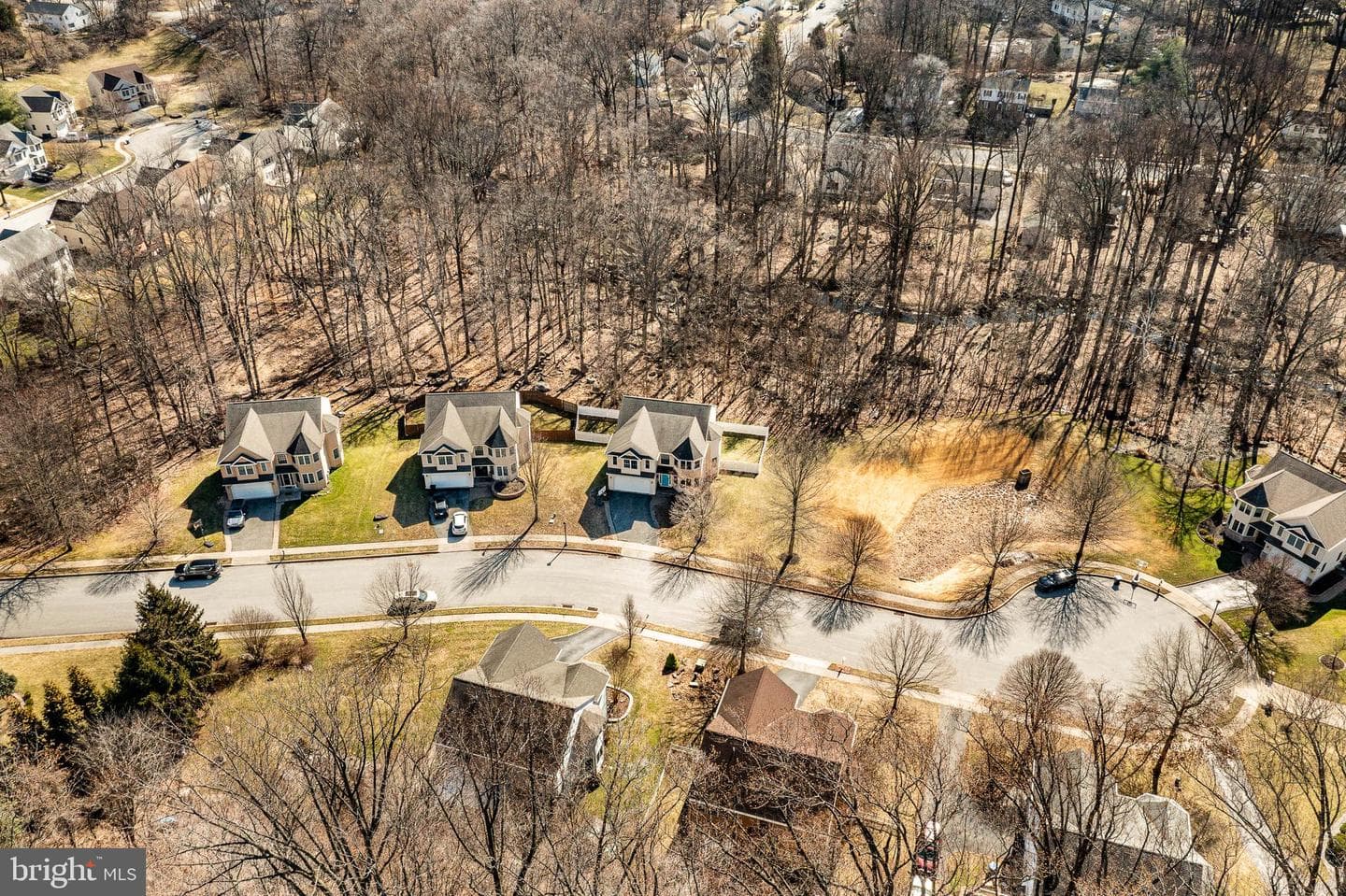 107 Luzak Street photo 54