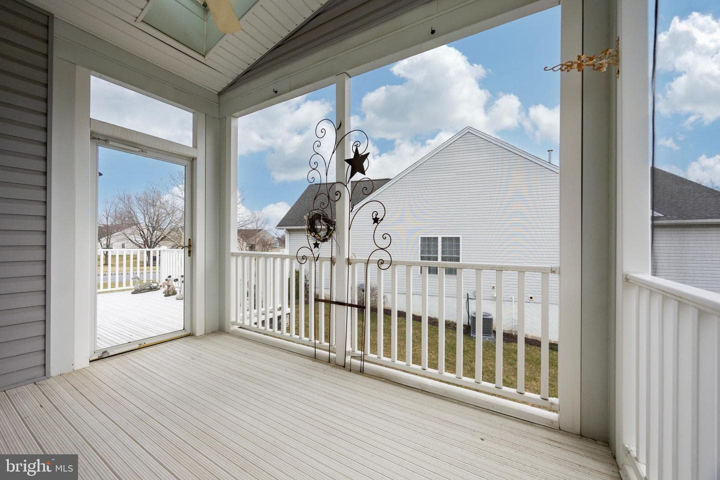 1725 Magnolia Court photo 38