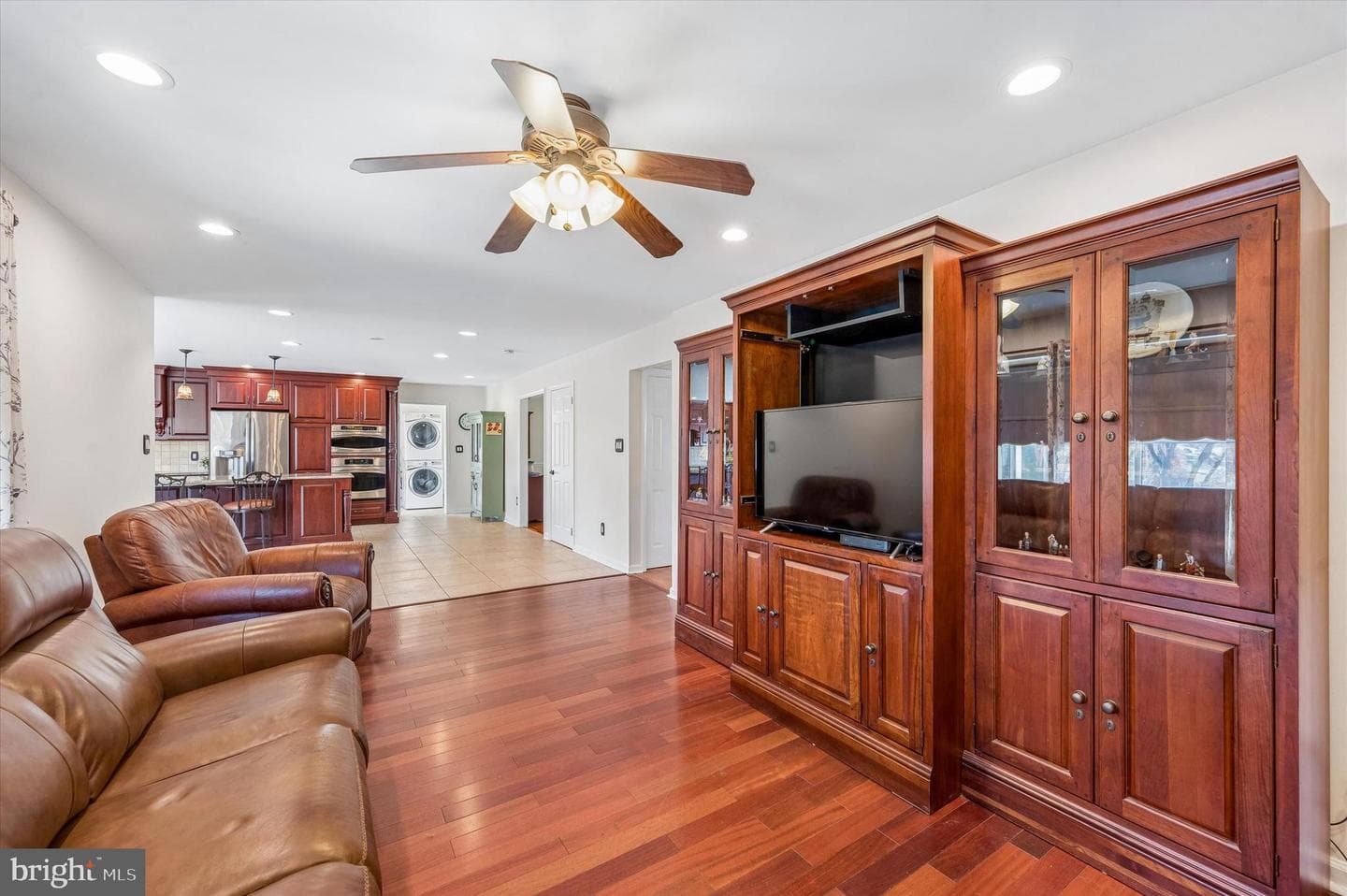 2312 Patricia Drive photo 30