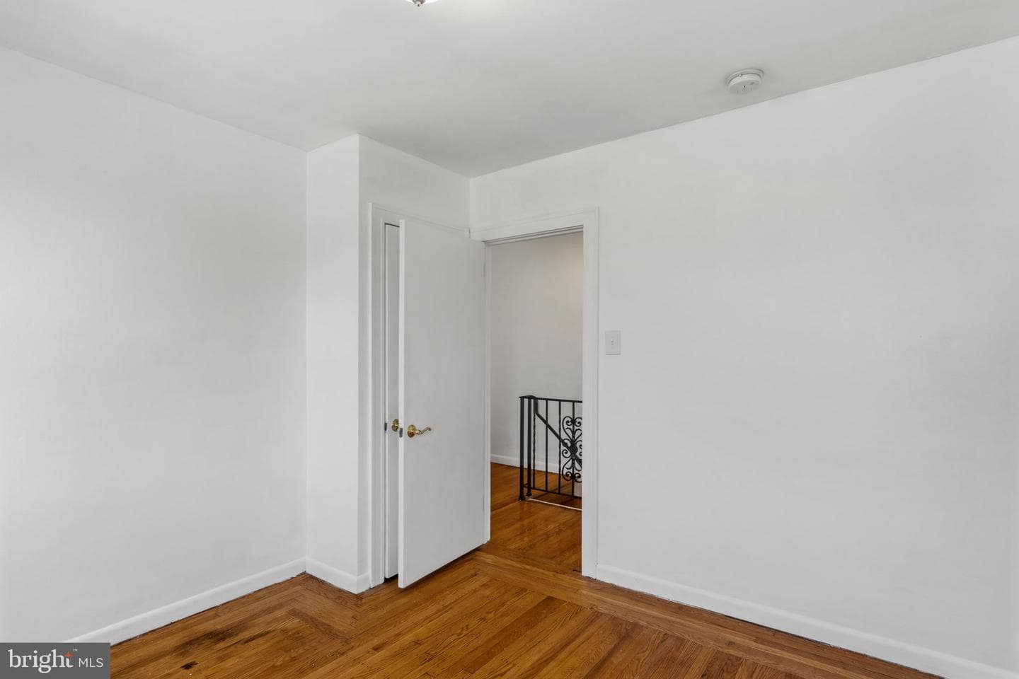 264 Pancoast Avenue photo 27