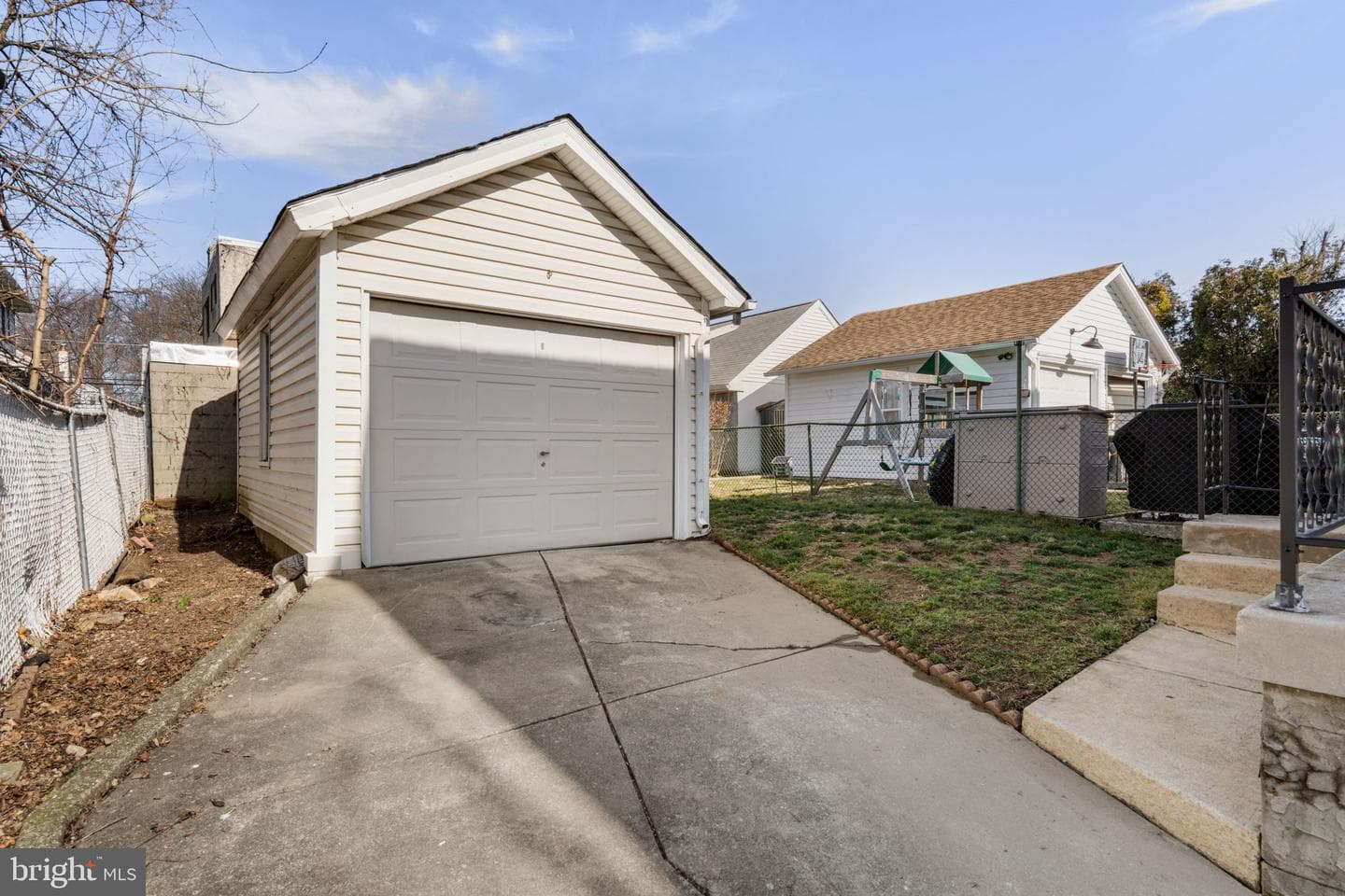 264 Pancoast Avenue photo 35