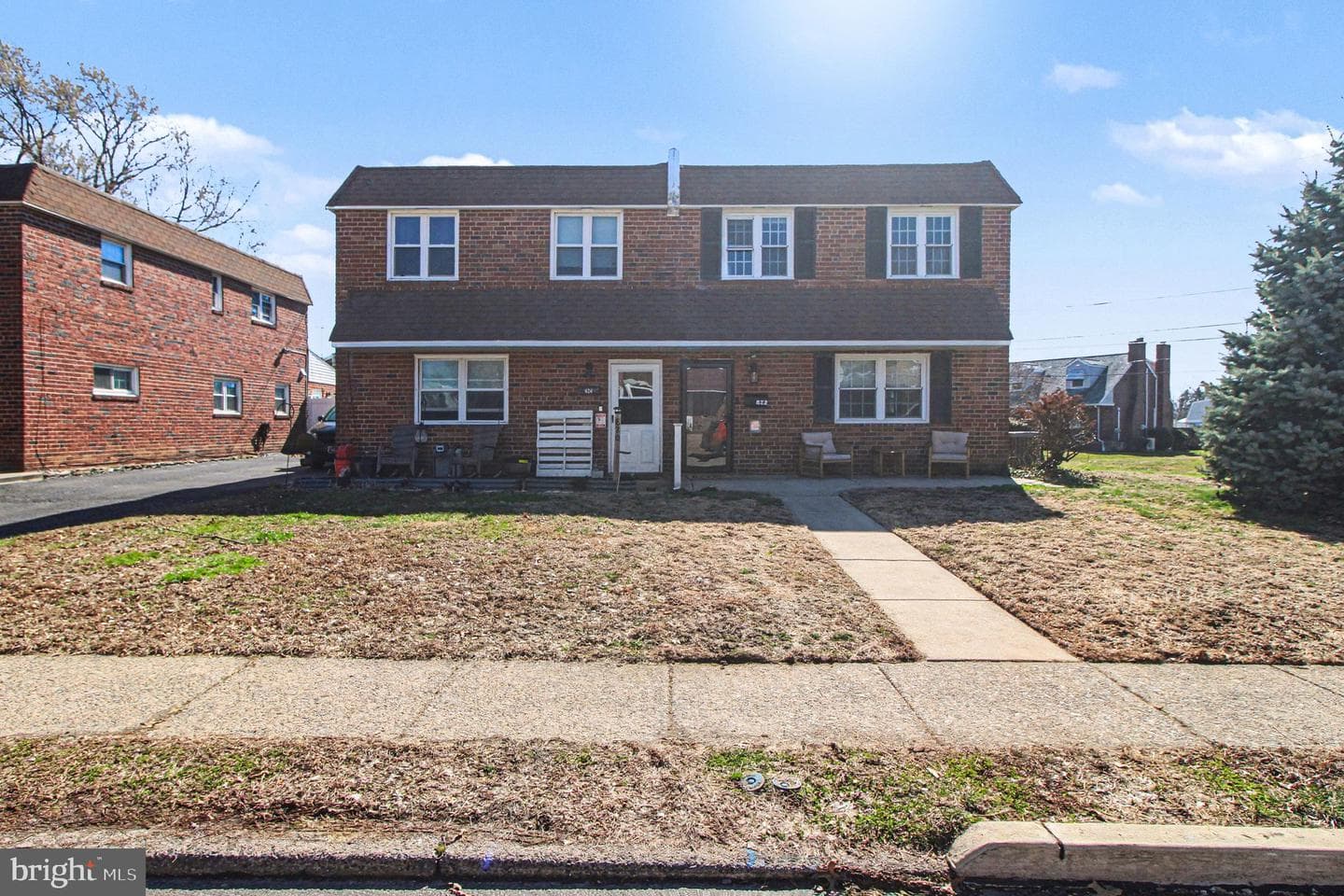 822 Hancock Street photo 2