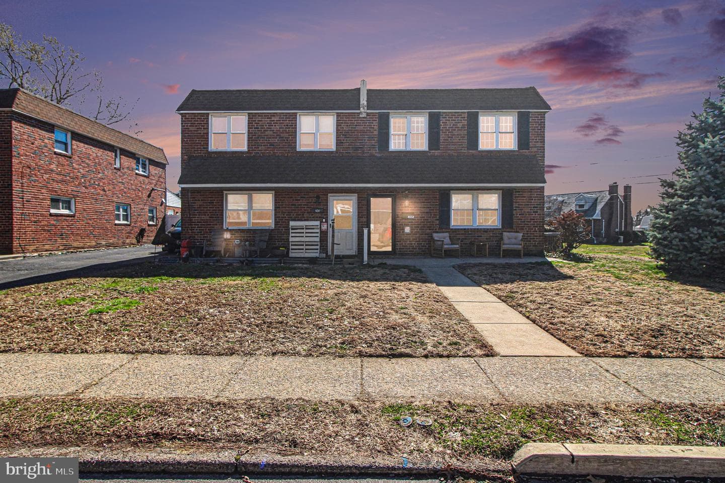 822 Hancock Street photo 3