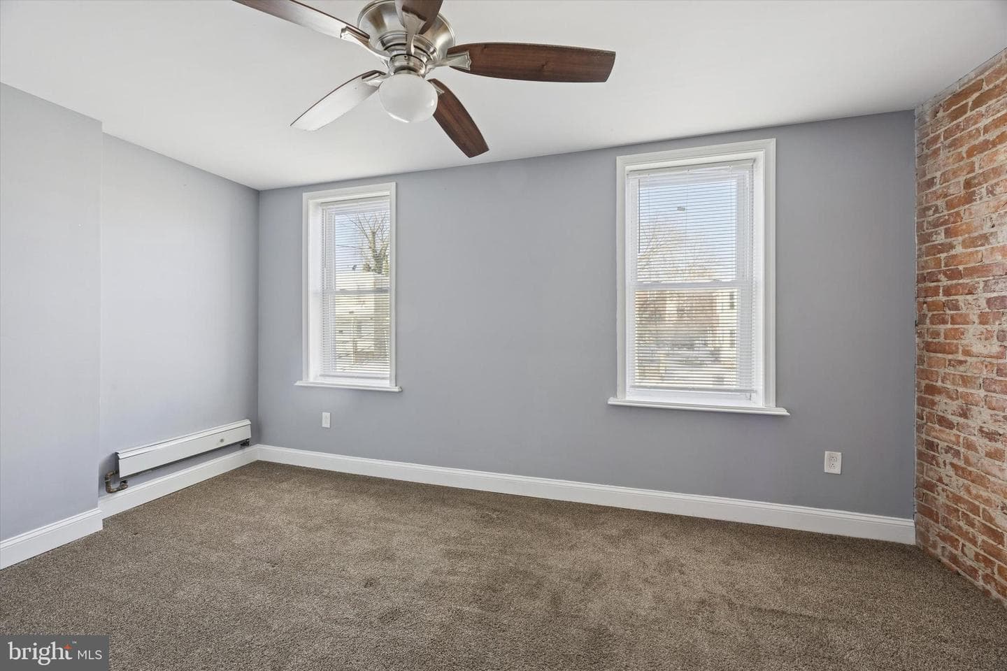 121 N Front Street photo 22
