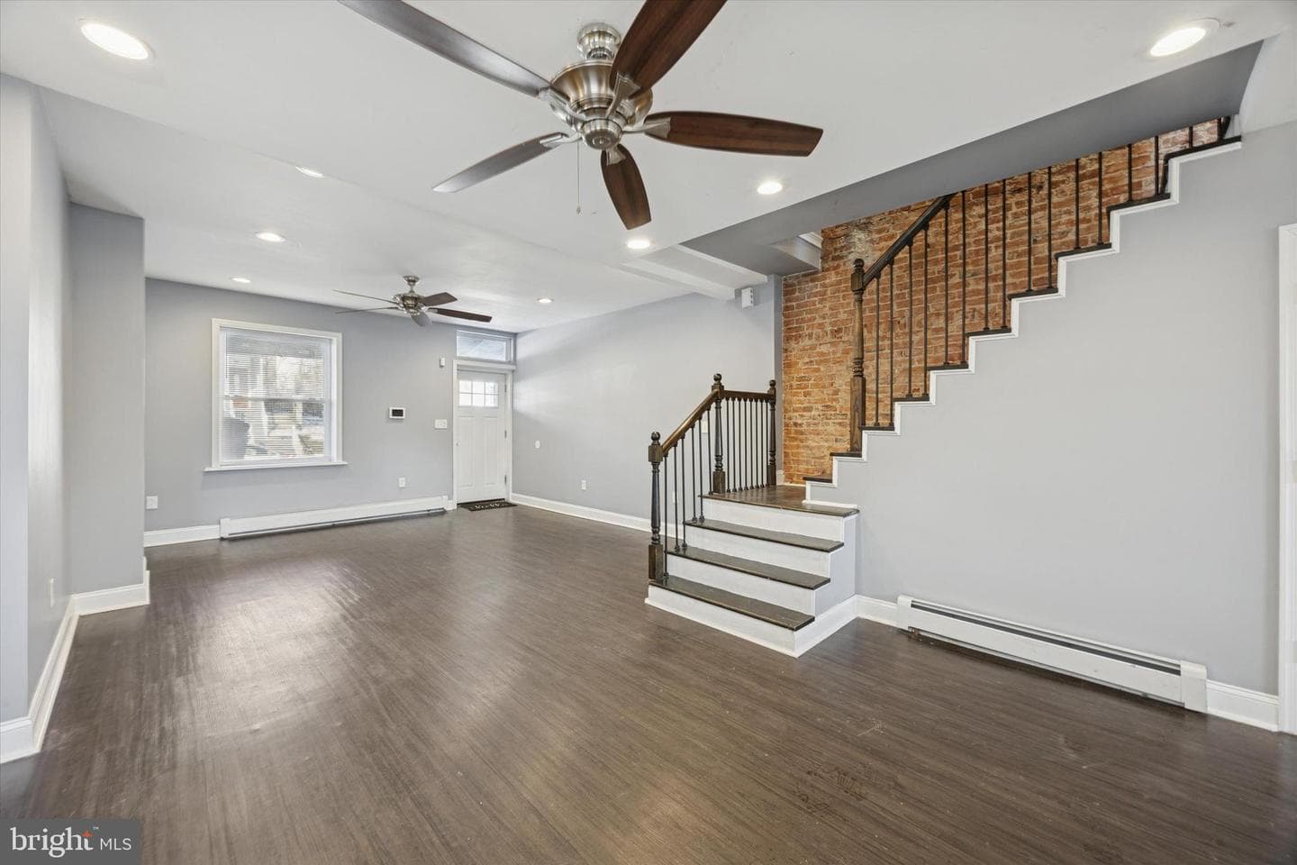 121 N Front Street photo 9