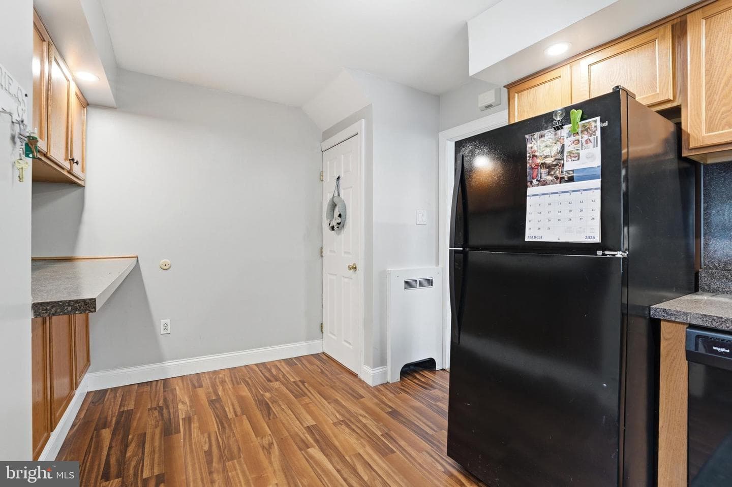 825 N Jackson Street photo 14