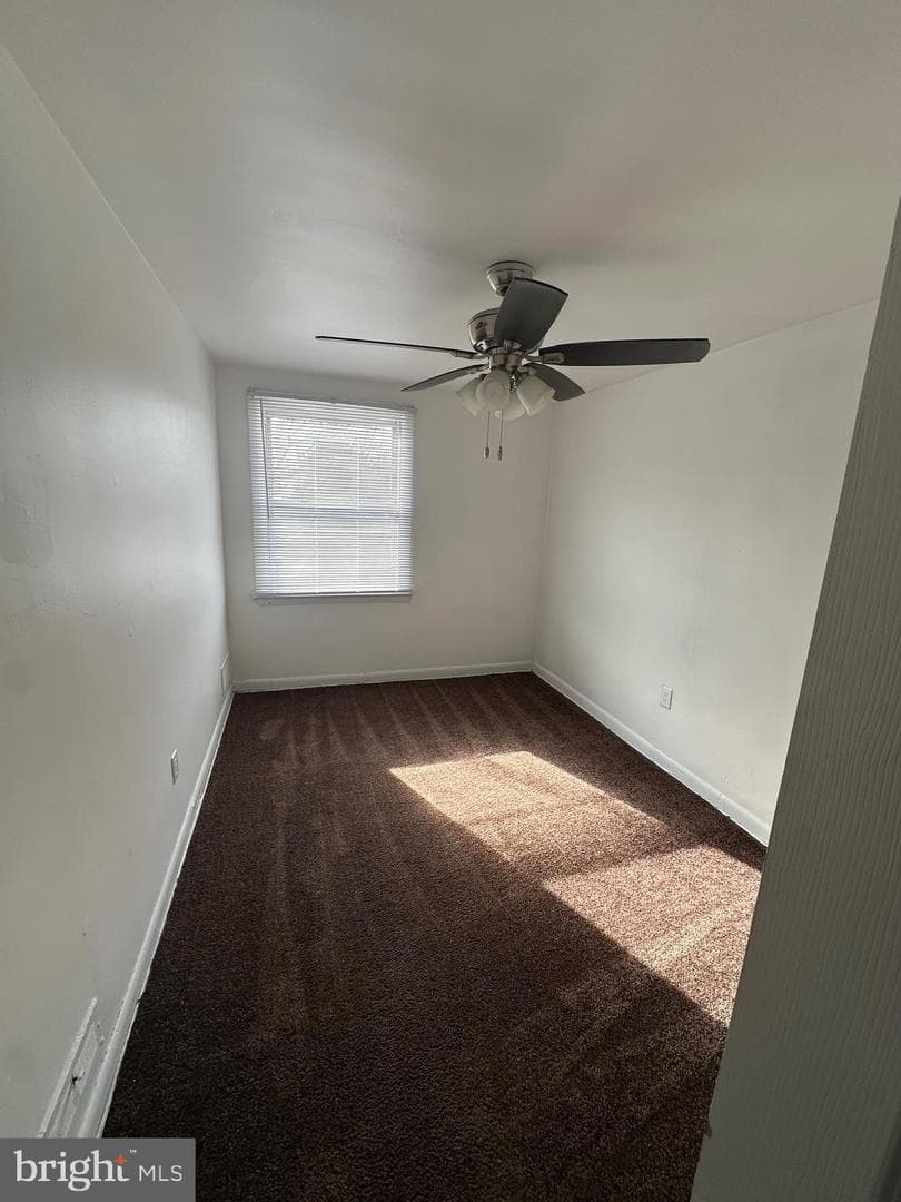 606 Norris Street photo 9