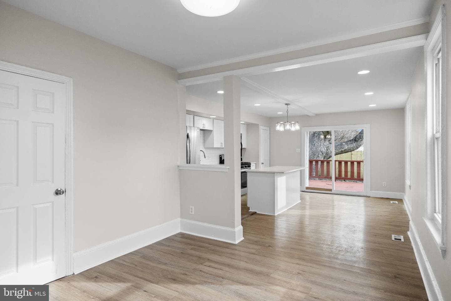 607 Highland Avenue photo 11