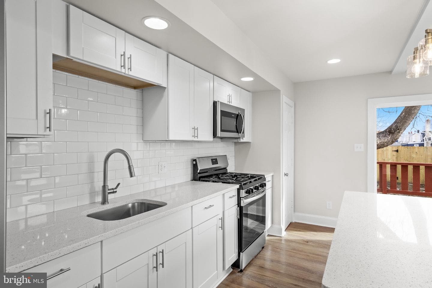 607 Highland Avenue photo 17