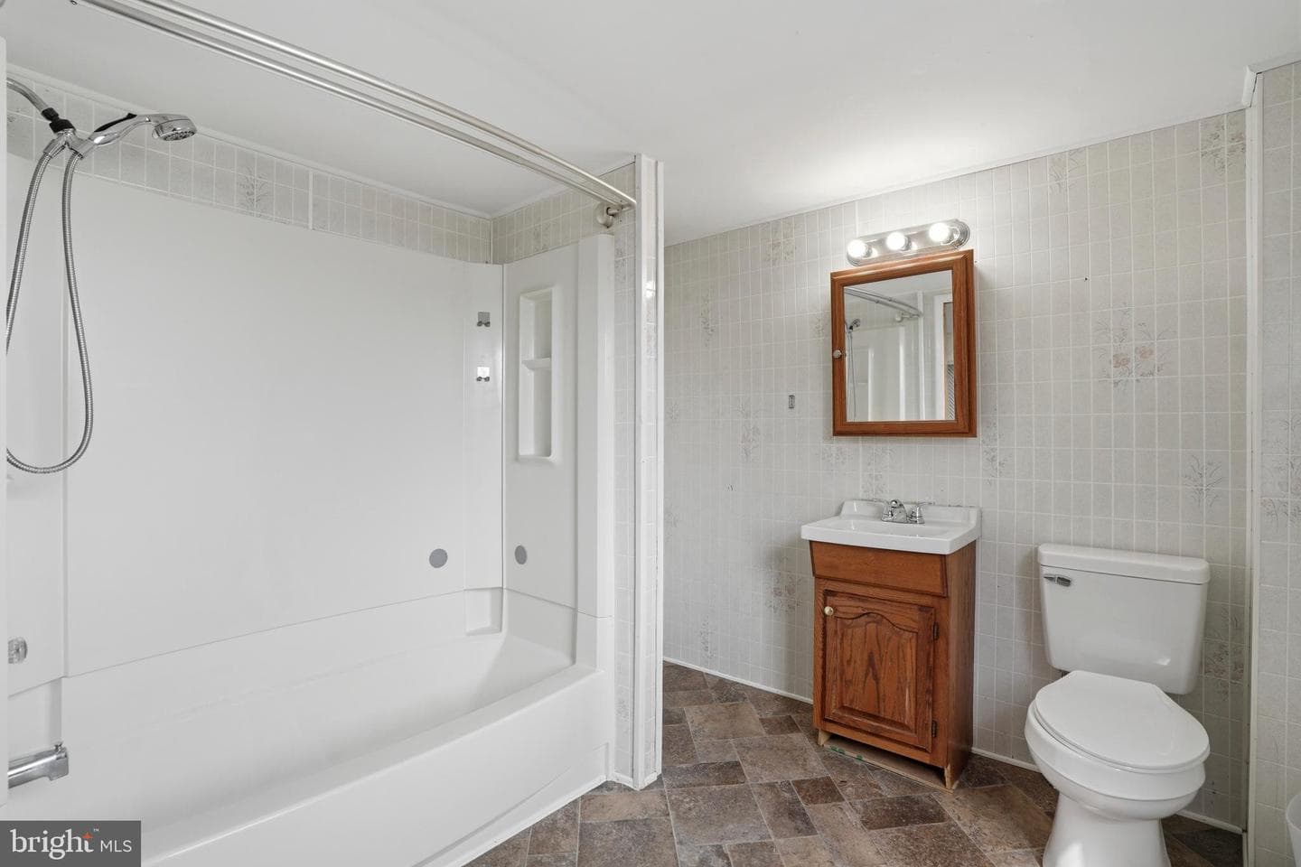 78 Seward Lane photo 15