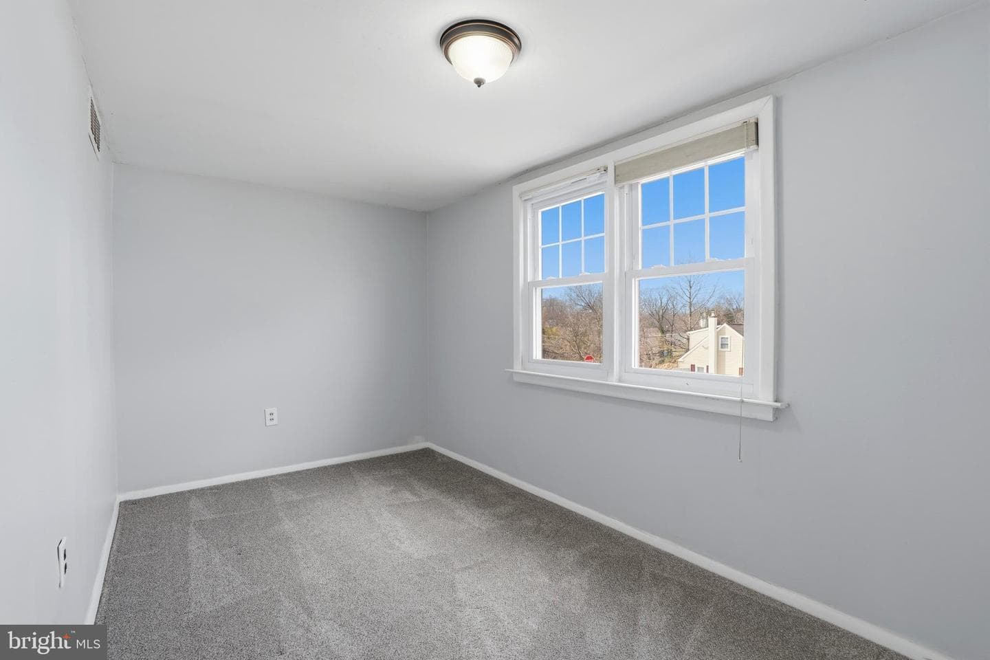 78 Seward Lane photo 17