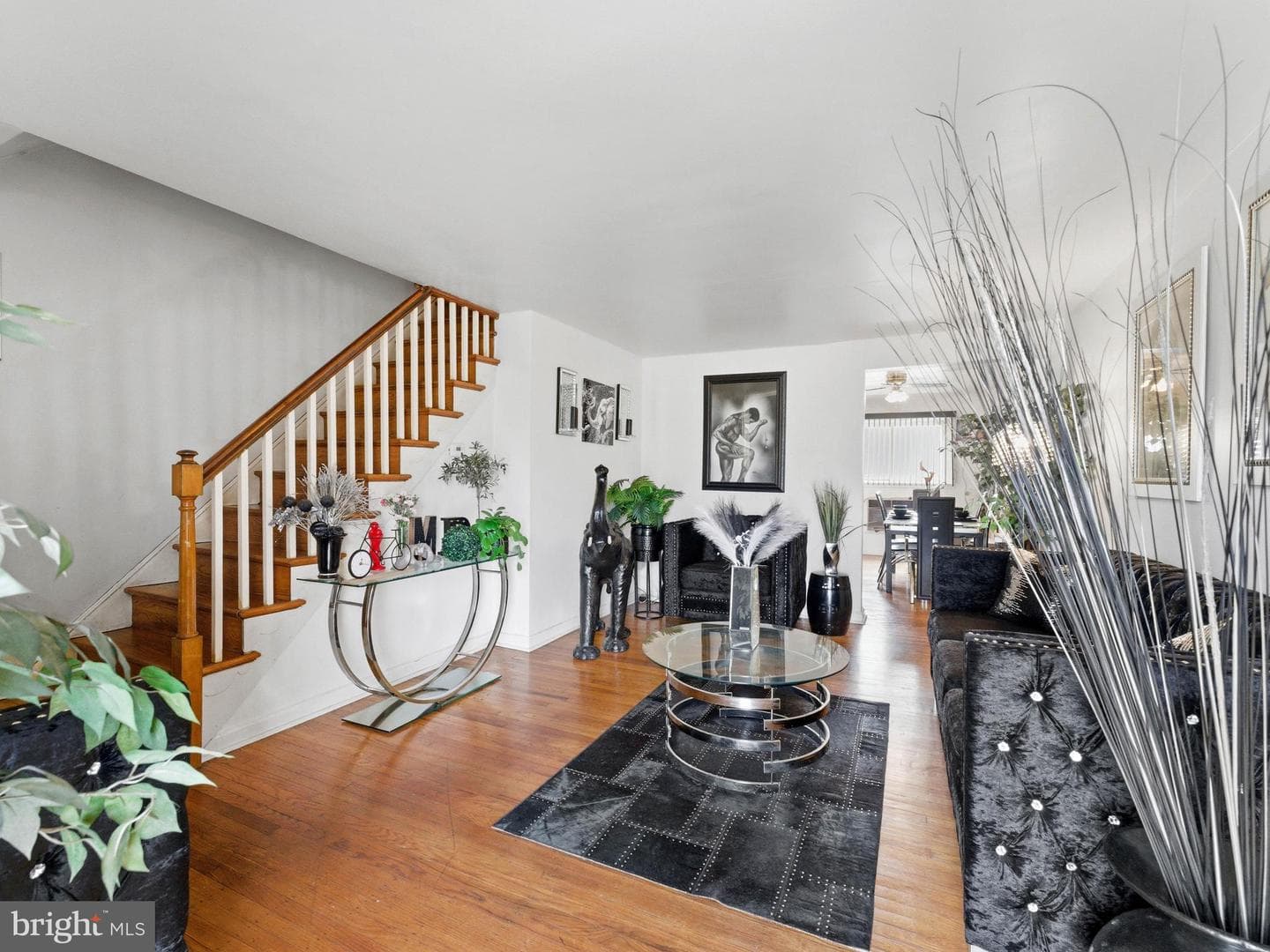 3011 W 7th Street photo 2