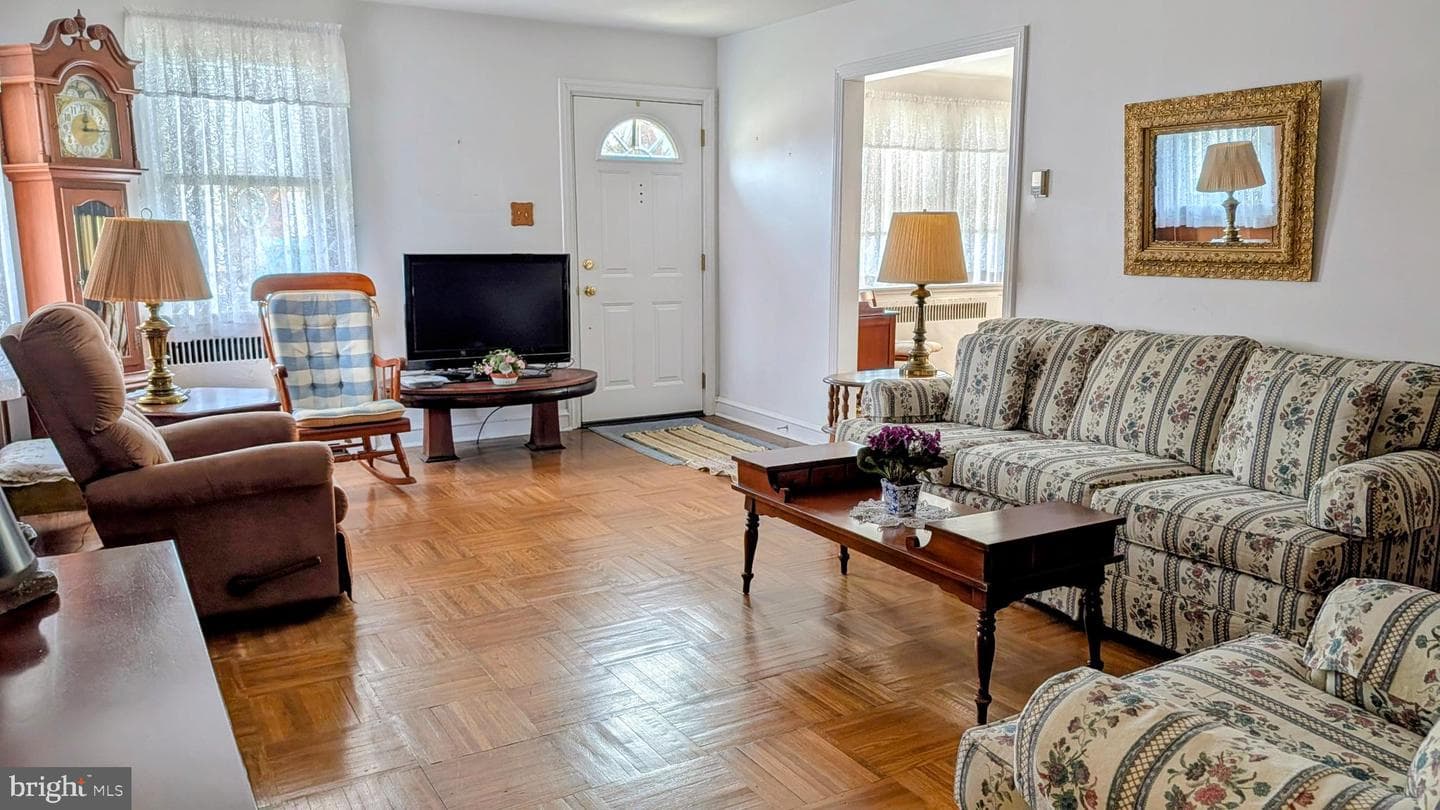 542 Crum Lynne Road photo 10