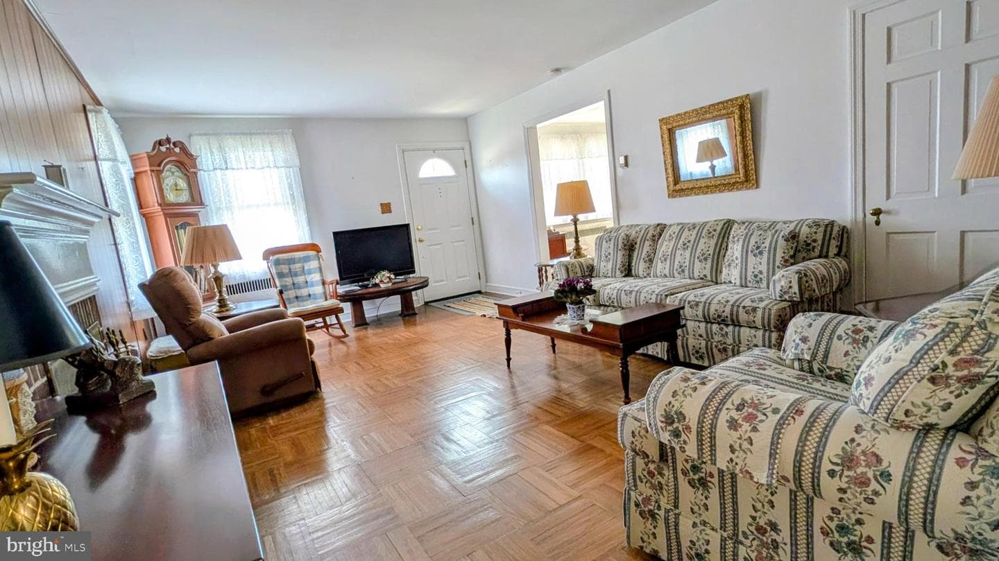 542 Crum Lynne Road photo 12