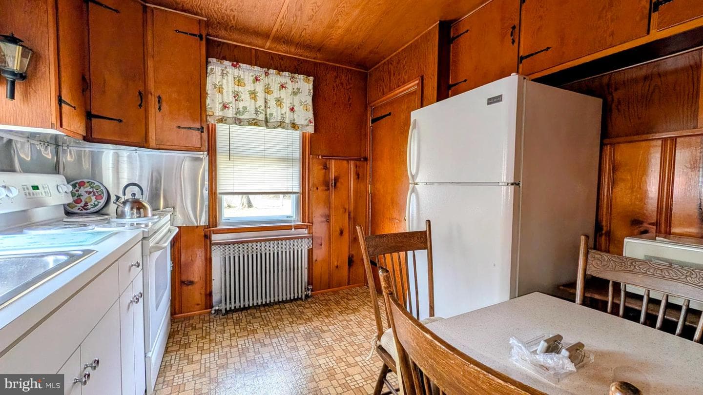 542 Crum Lynne Road photo 17