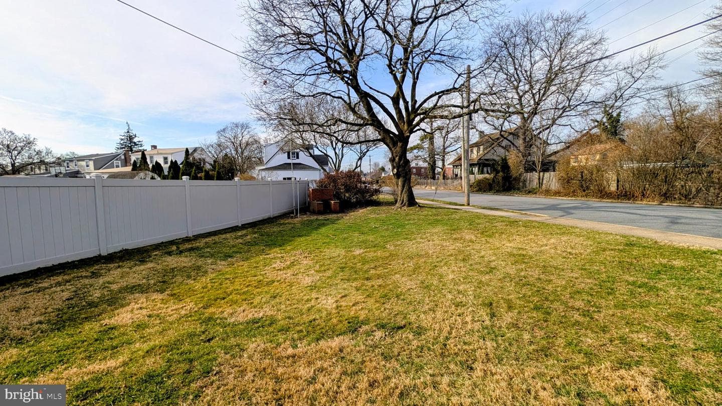 542 Crum Lynne Road photo 7