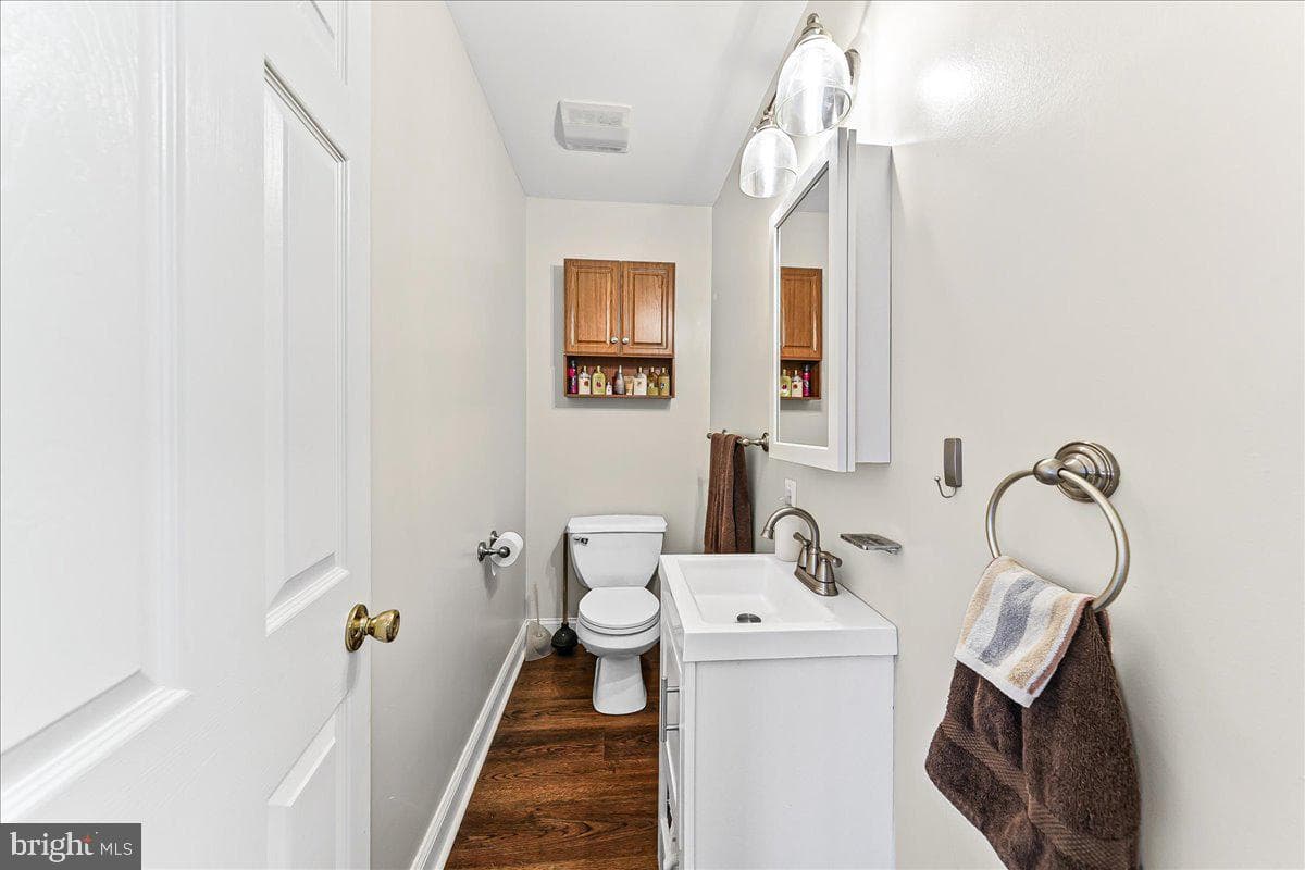 251 Kossuth Avenue photo 6