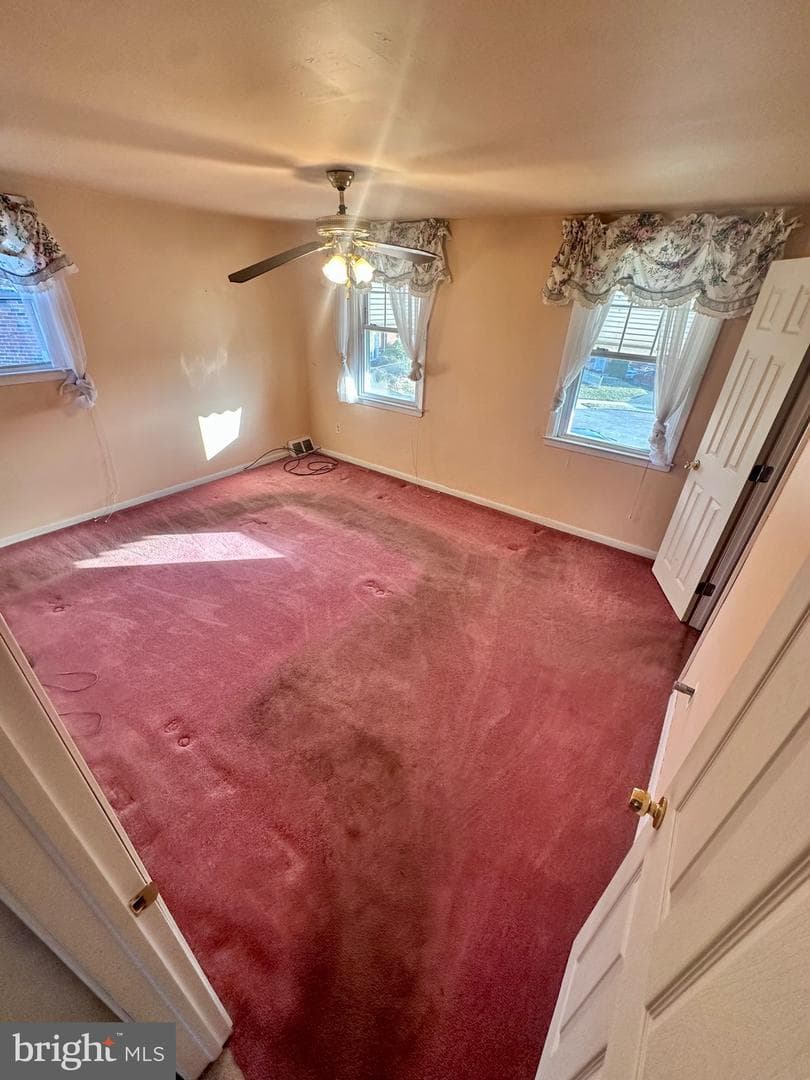 201 Emerald Lane photo 12