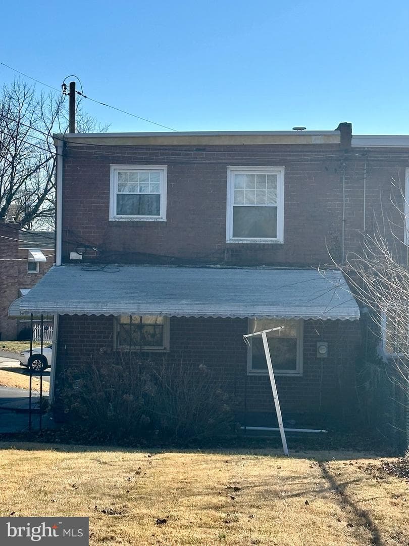 201 Emerald Lane photo 25