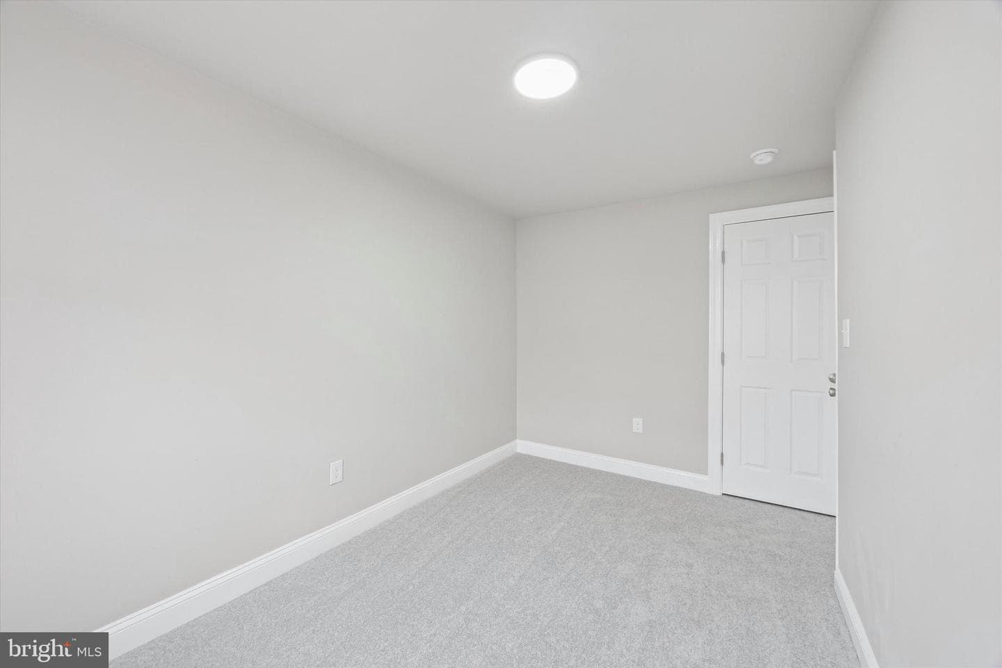 519 Littlecroft Road photo 10