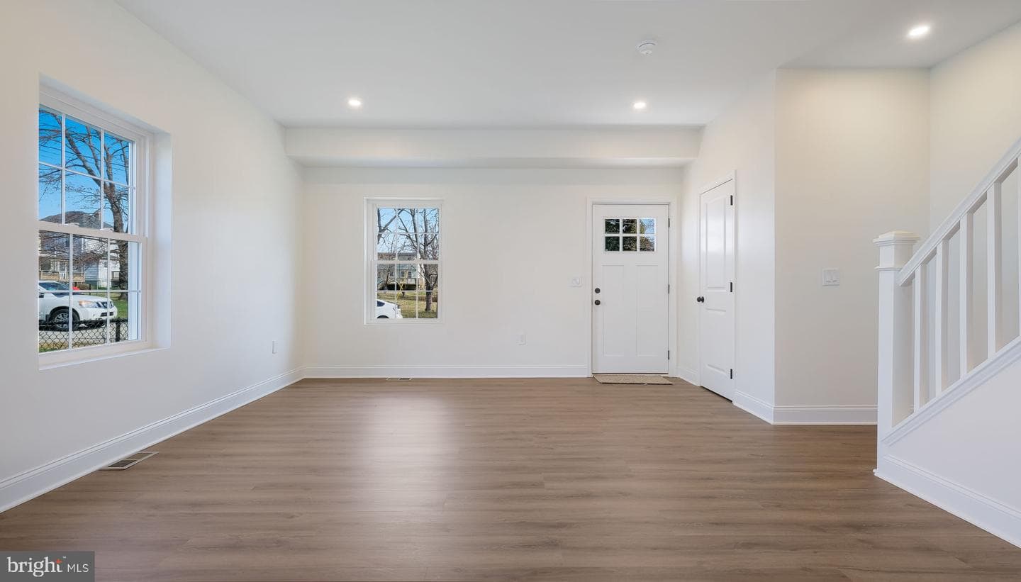 108 Patterson Road photo 12