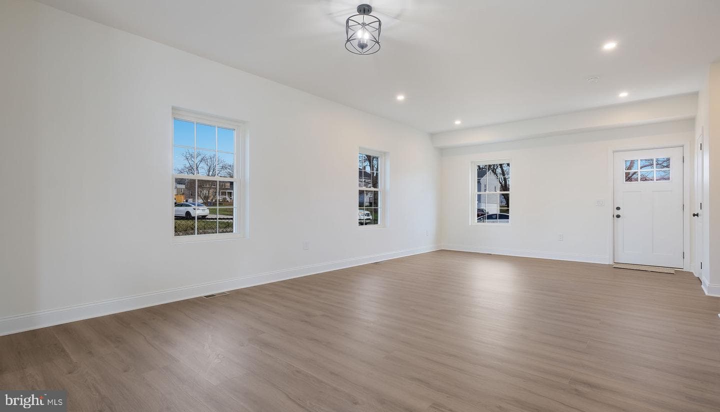 108 Patterson Road photo 13