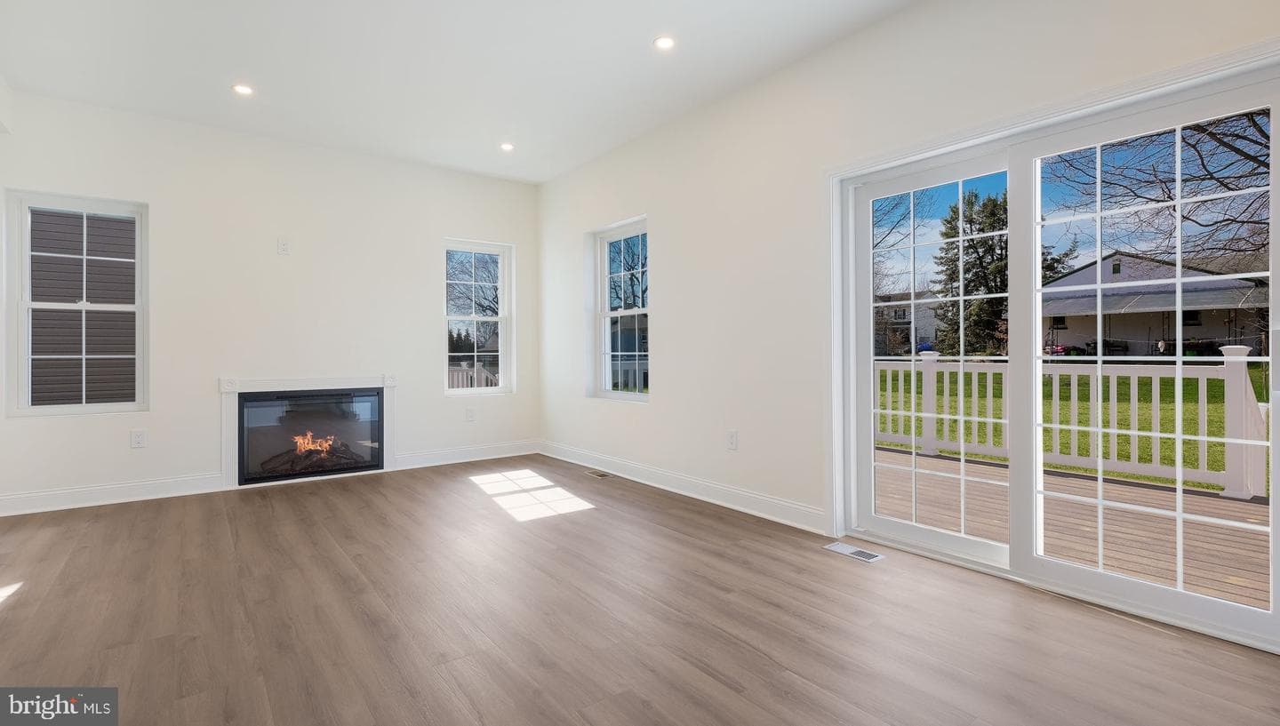 108 Patterson Road photo 9