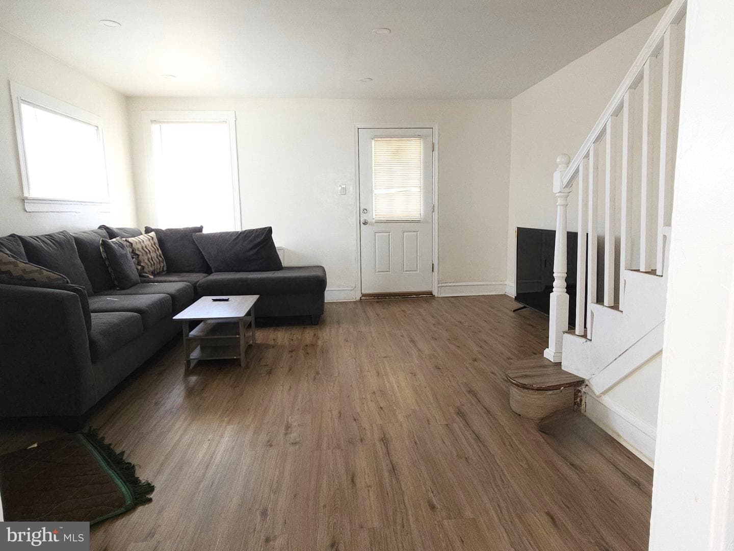 411 S Maple Avenue photo 6