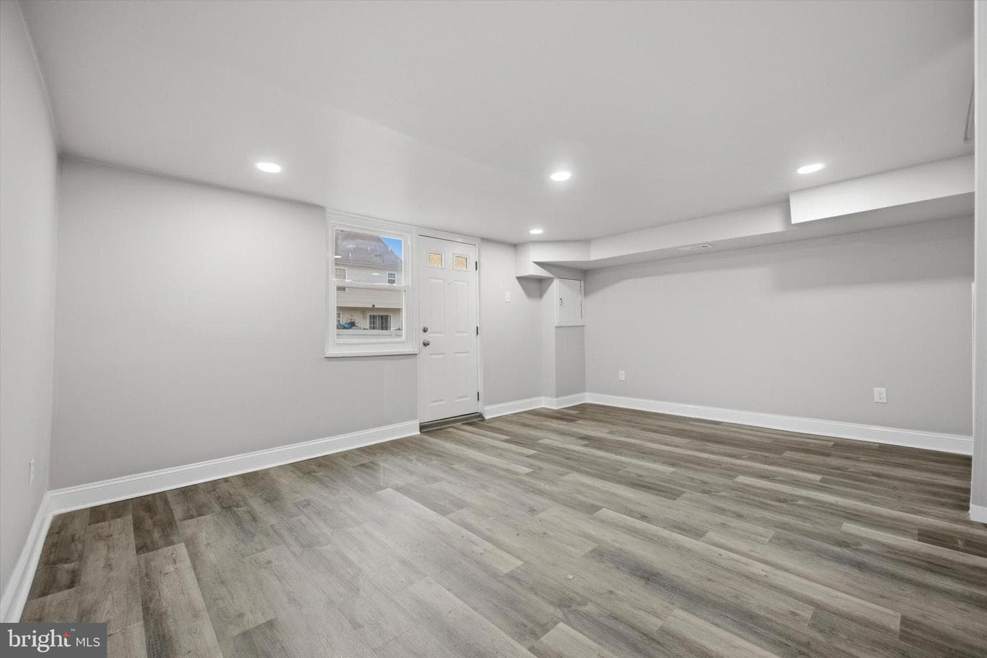 1519 Forrester Ave photo 18