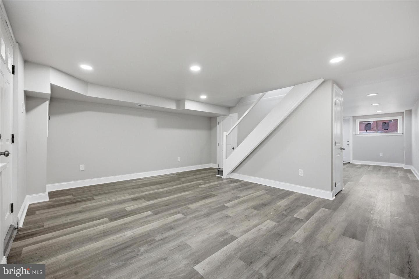 1519 Forrester Ave photo 19