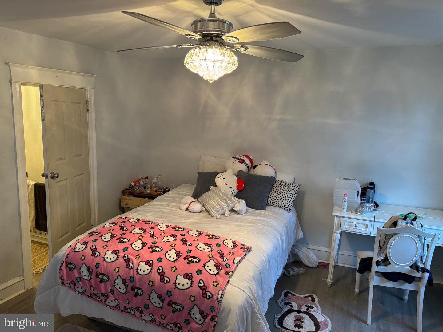 184 Midway Avenue photo 12